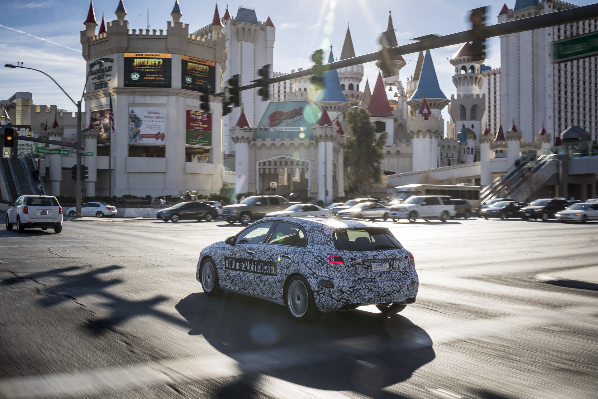 Mercedes-Benz auf der Consumer Electronics Show (CES, 2018) in Las Vegas Watch 2018 Mercedes A-Class World Premiere Live Here At 1:00PM EST