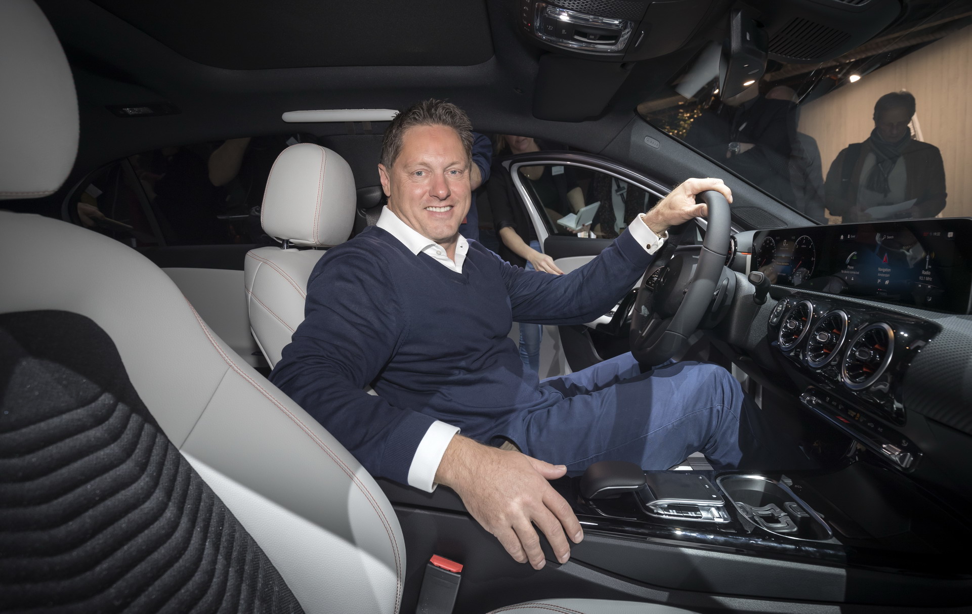 2018-Mercedes-Benz-A-Class-13 2019 Mercedes A-Class Grows Up, Gets More Stylish And A Lot Smarter (Live Images)