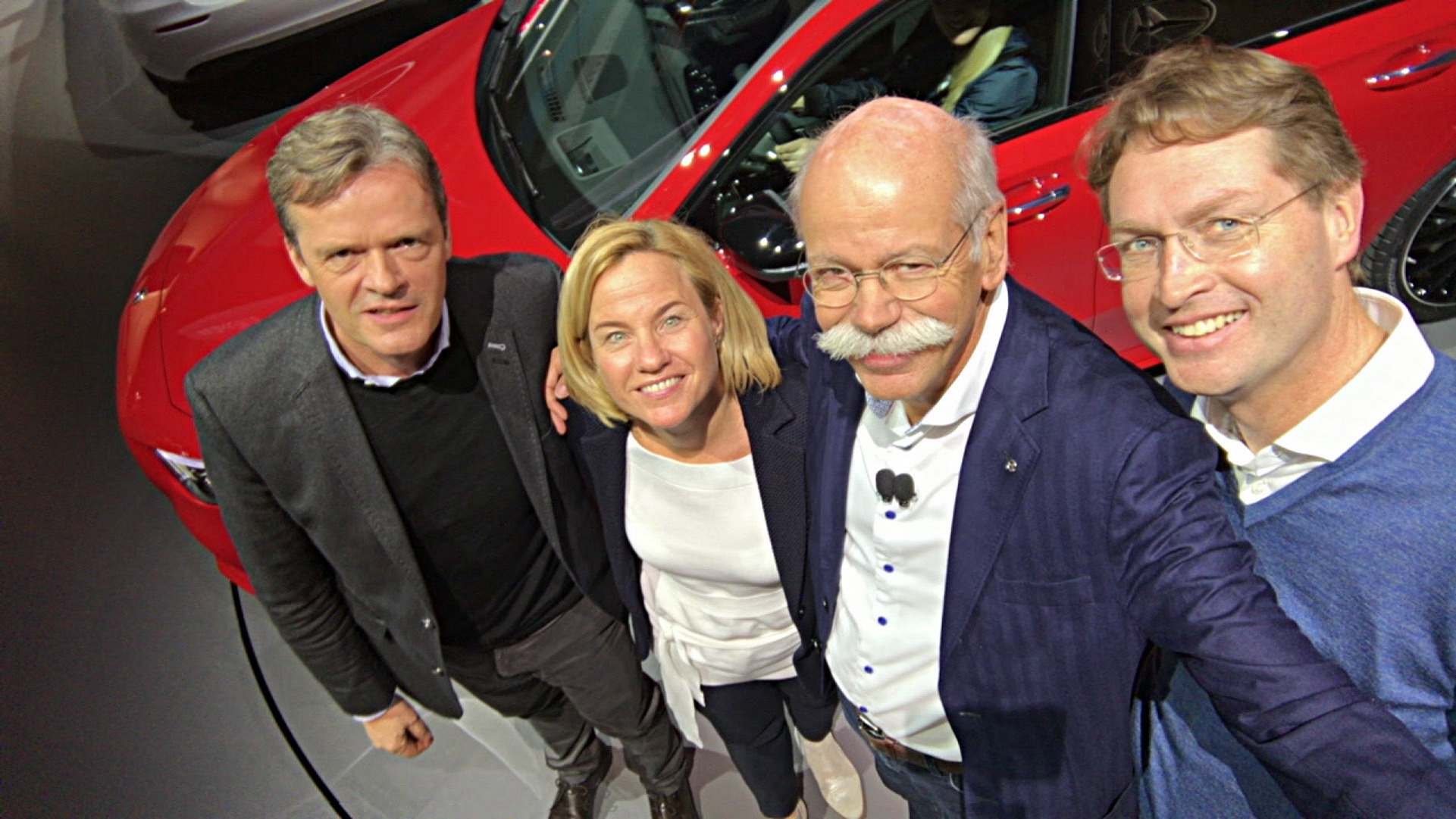 2018-Mercedes-Benz-A-Class-15 2019 Mercedes A-Class Grows Up, Gets More Stylish And A Lot Smarter (Live Images)