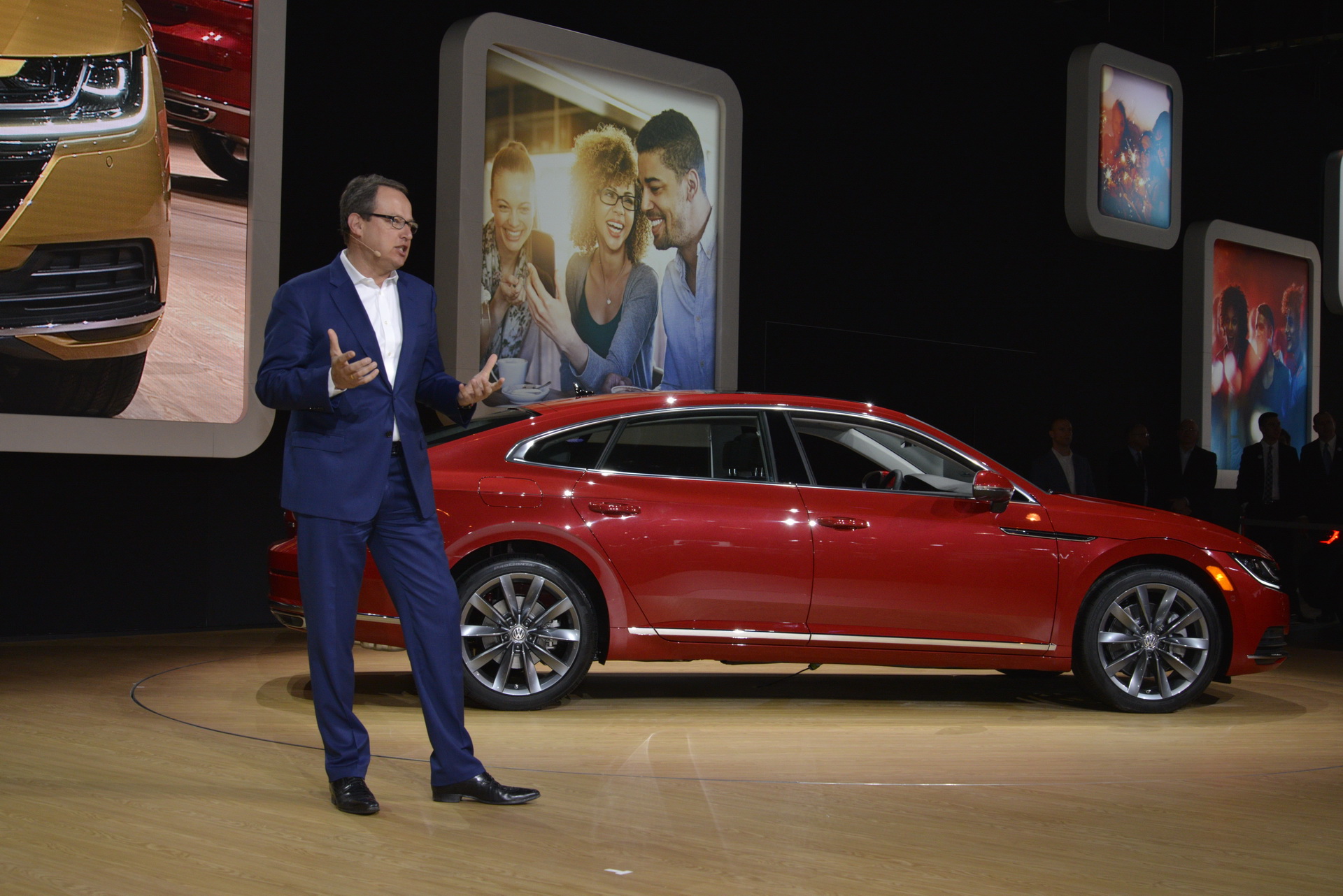 2018-VW-Arteon-17 US-Spec VW Arteon Lands In Chicago, Sales To Begin In Late 2018