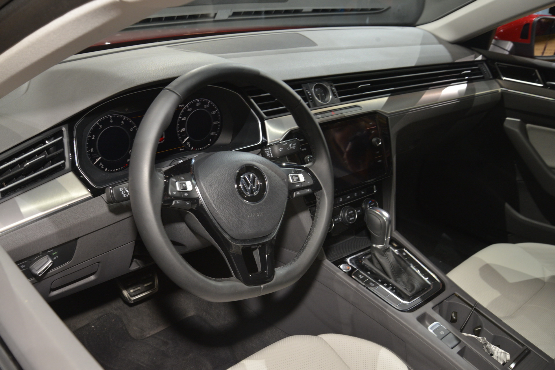 2018-VW-Arteon-19 US-Spec VW Arteon Lands In Chicago, Sales To Begin In Late 2018