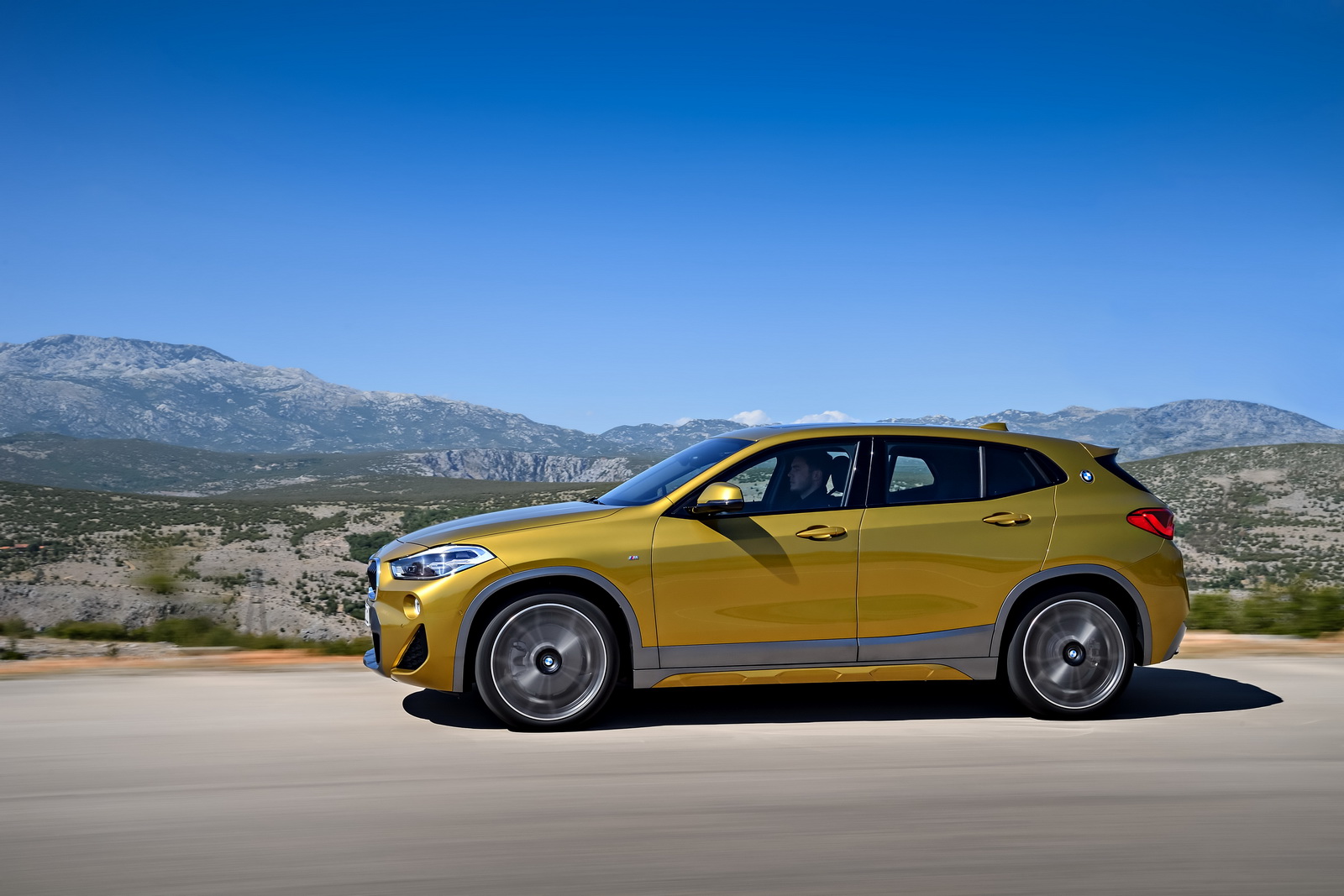 2018-bmw-x2-2 BMW Dismisses X2 Coupe, Cabriolet And Mercedes X-Class Rival As “Rumors And Speculations”