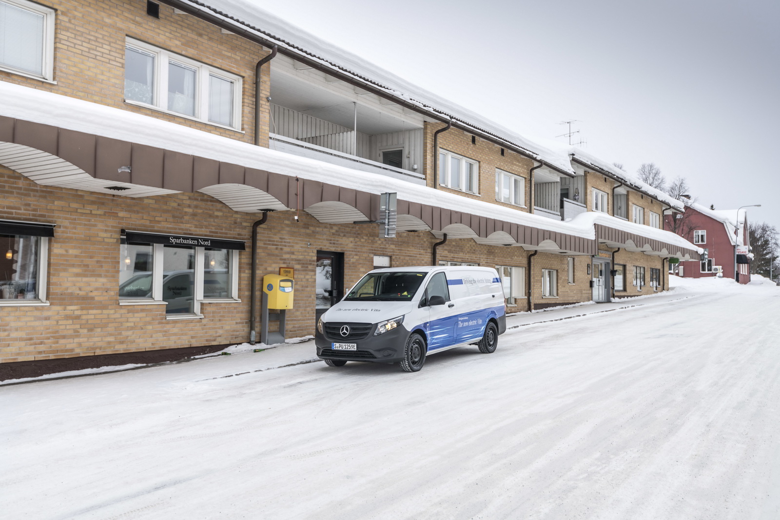 Elektrische Transporter von Mercedes-Benz Vans: Zuverlässig auch bei Kälte, Eis und Schnee: der elektrische Vito beim Härtetest am Polarkreis Mercedes-Benz eVito’s Batteries Learn To Cope With Low Temps