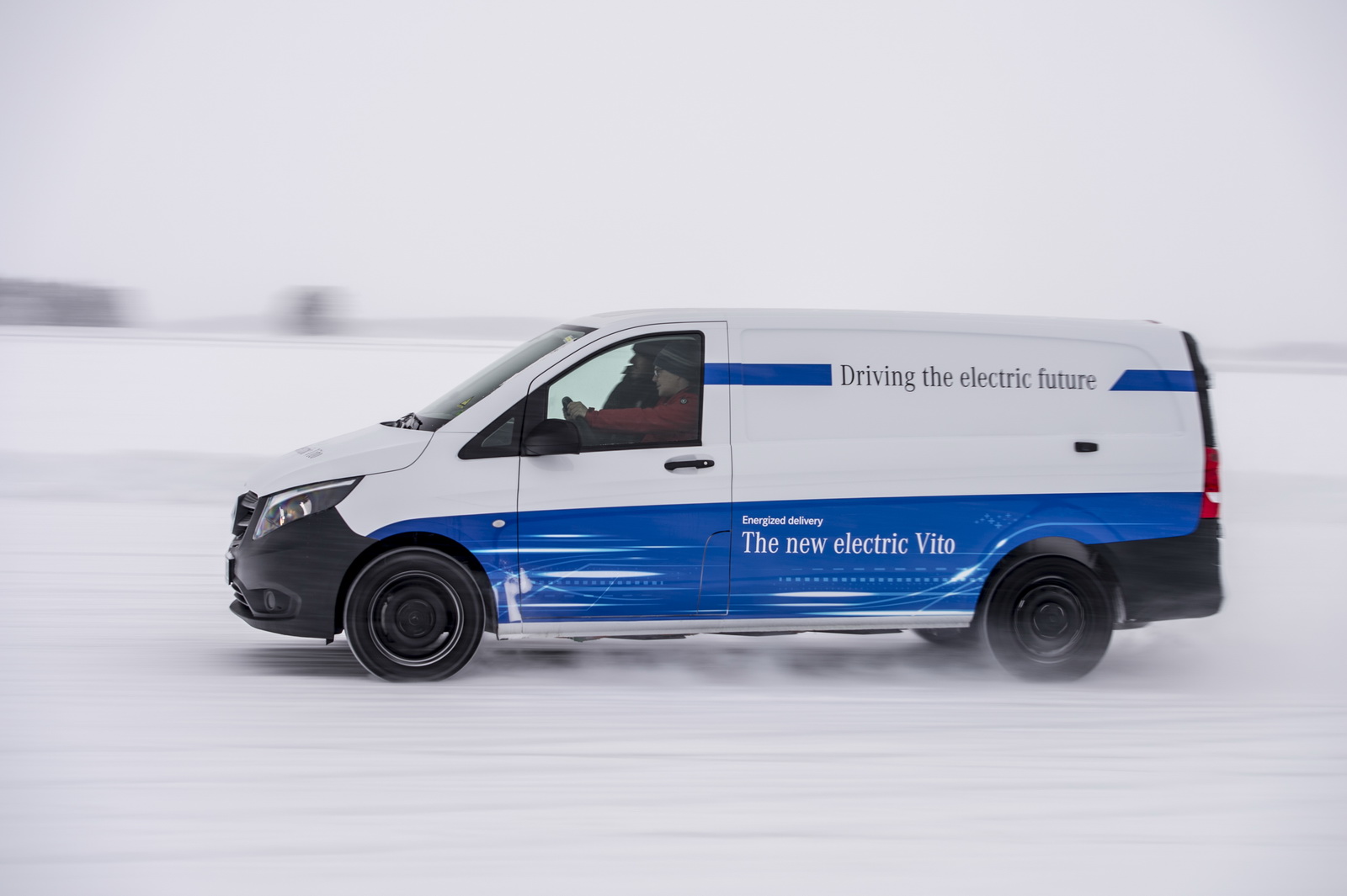 Elektrische Transporter von Mercedes-Benz Vans: Zuverlässig auch bei Kälte, Eis und Schnee: der elektrische Vito beim Härtetest am Polarkreis Mercedes-Benz eVito’s Batteries Learn To Cope With Low Temps