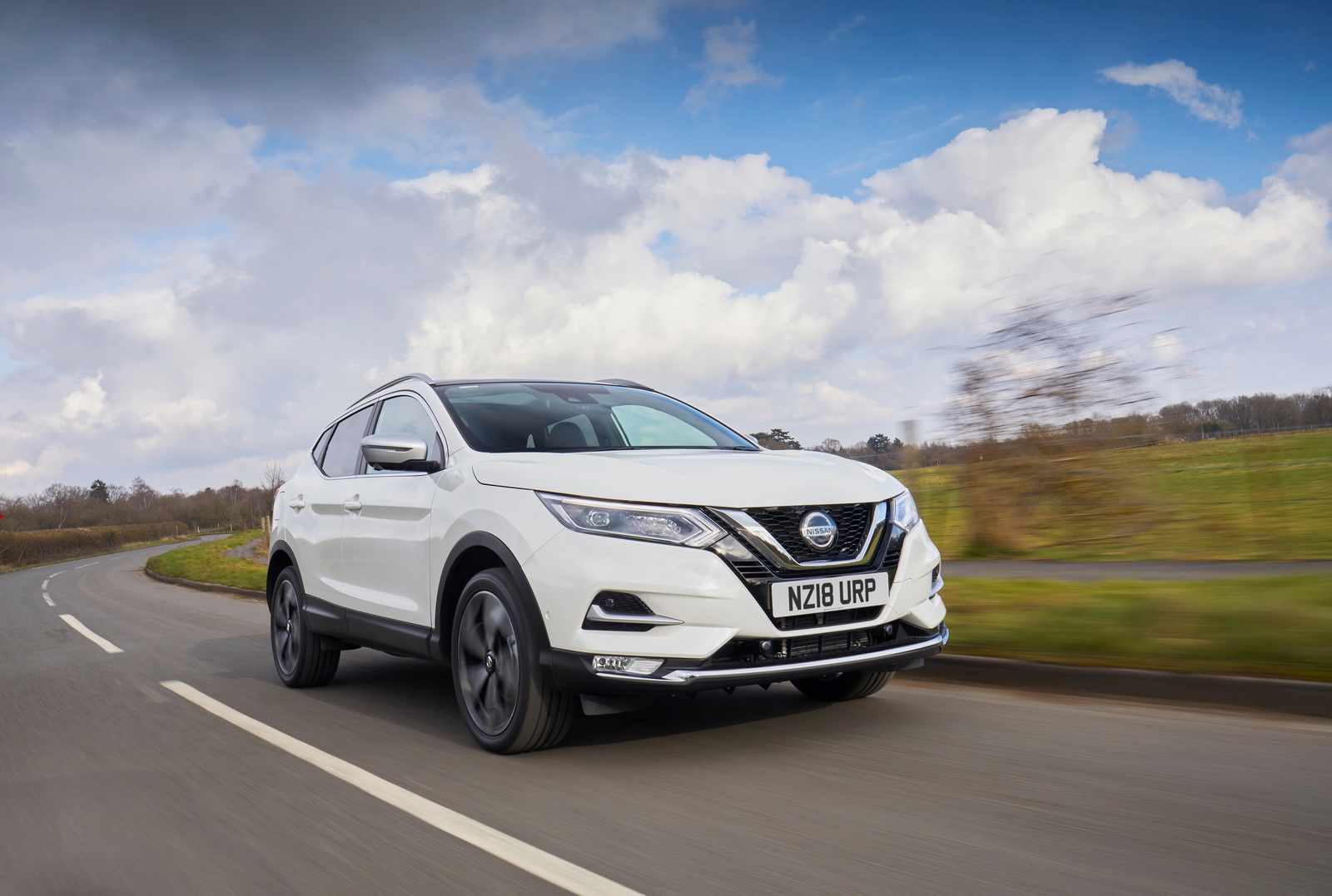 2018-nissan-qashqai-one-edition-1 Self-Driving Nissan Qashqai Arrives In The UK Priced From £31,275