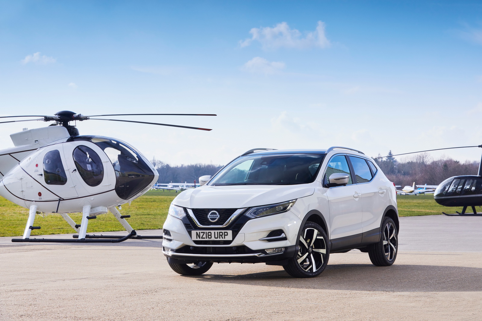 2018-nissan-qashqai-one-edition-2 Self-Driving Nissan Qashqai Arrives In The UK Priced From £31,275