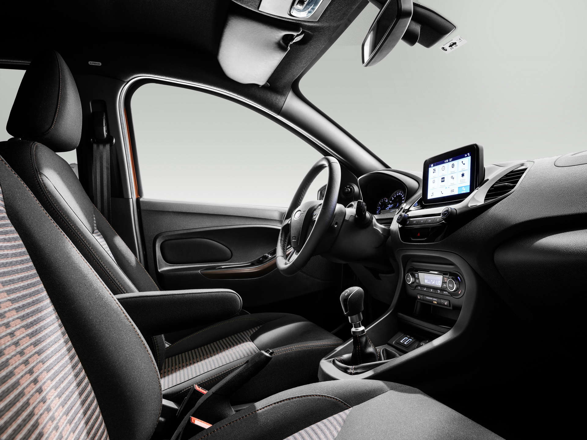 2018_FORD_KA+_ACTIVE_24 Ford Presents New SUV-Styled Ka+ Active With More Ground Clearance