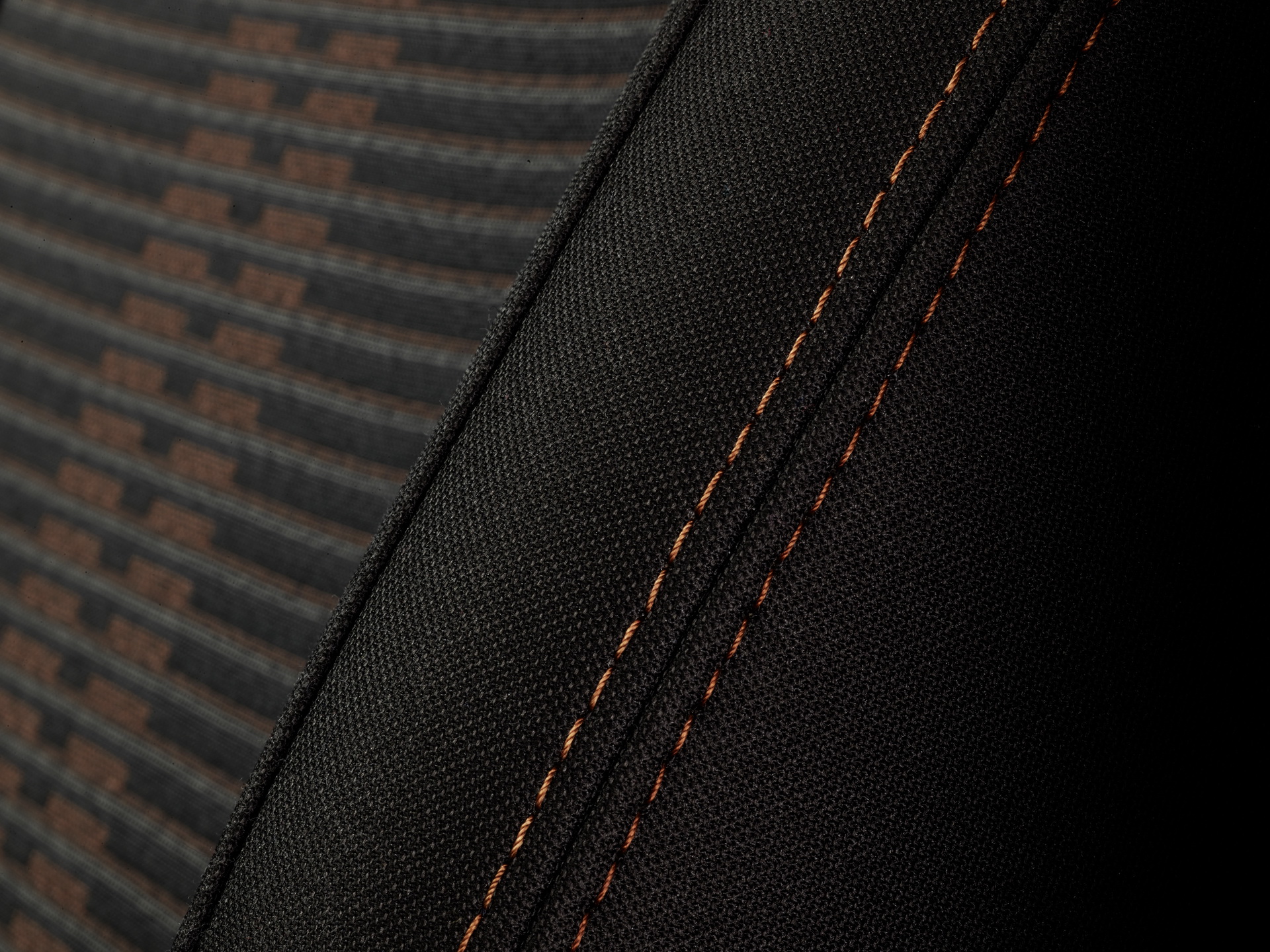 2018_FORD_KA+_ACTIVE_31 Ford Presents New SUV-Styled Ka+ Active With More Ground Clearance