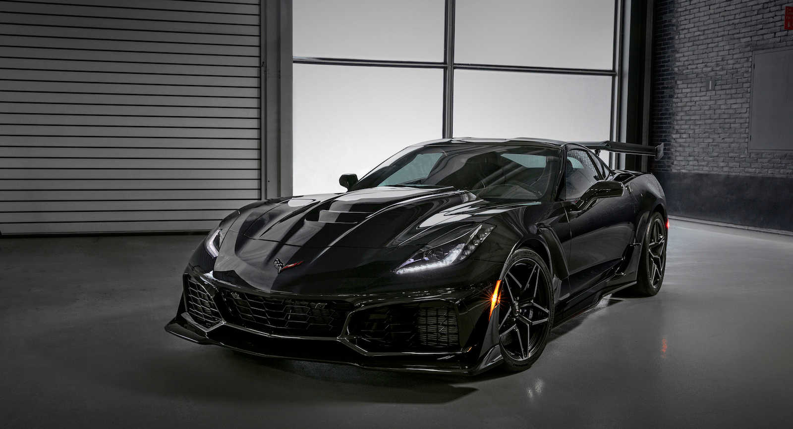 2019 Chevrolet Corvette ZR1 You Can Now Configure Your Dream Corvette ZR1 Online, Priced From $120k
