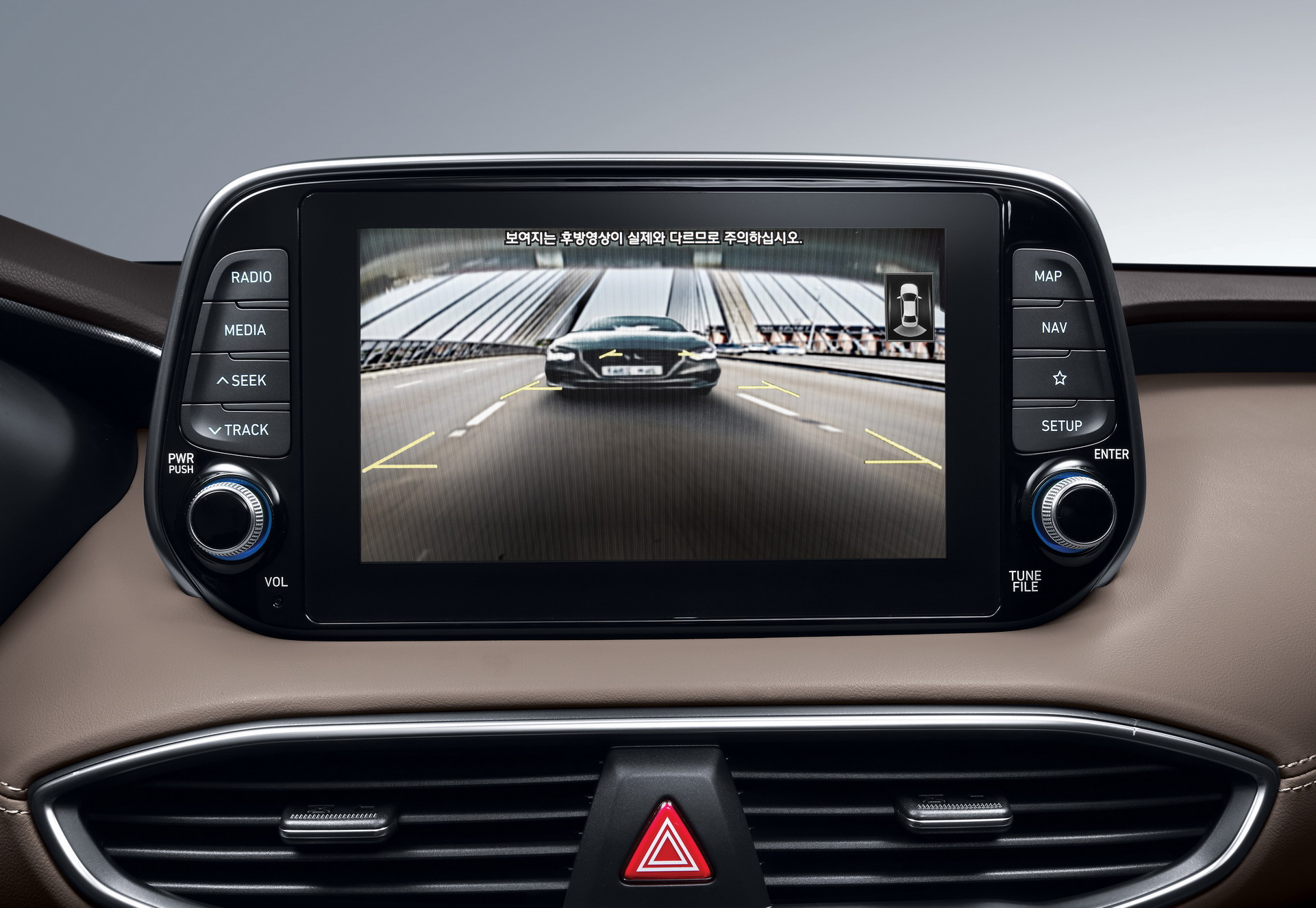 2019-Hyundai-Santa-Fe-45 2019 Hyundai Santa Fe: Feast Your Eyes On 122 Photos