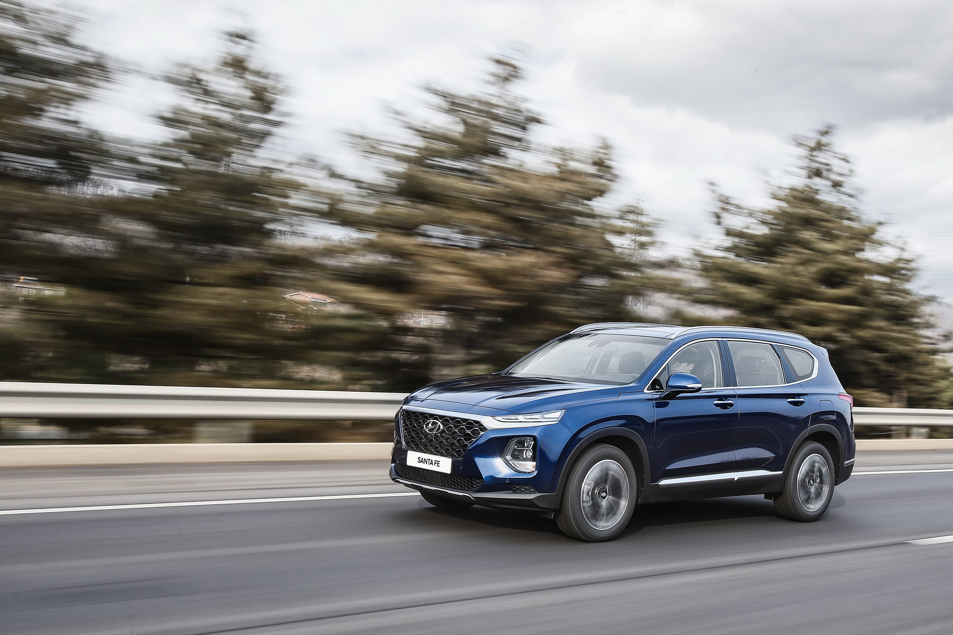 2019-Hyundai-Santa-Fe-89 2019 Hyundai Santa Fe: Feast Your Eyes On 122 Photos