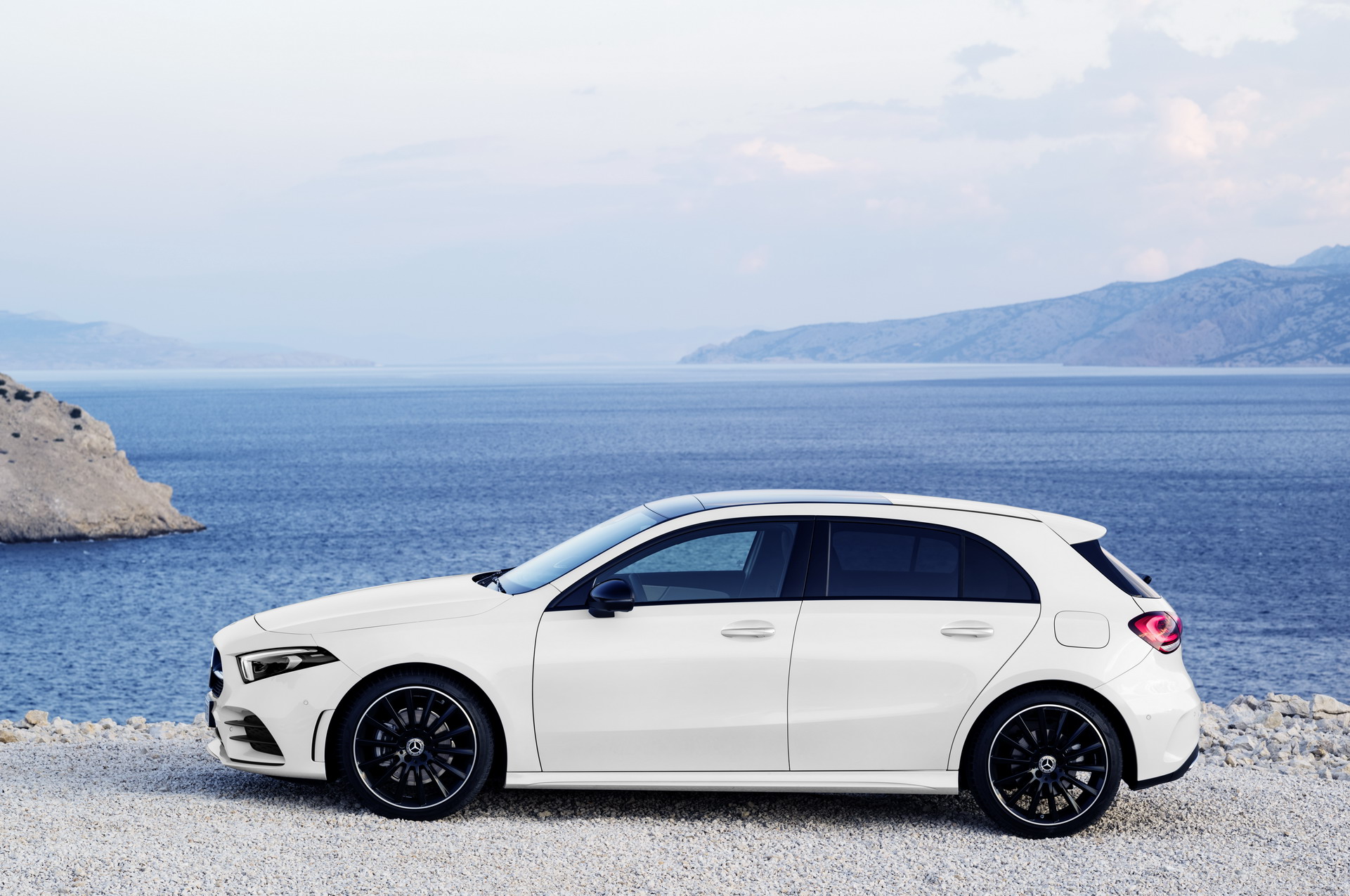 2019-Mercedes-Benz-A-Class-Hatch-14 2019 Mercedes A-Class Grows Up, Gets More Stylish And A Lot Smarter (Live Images)