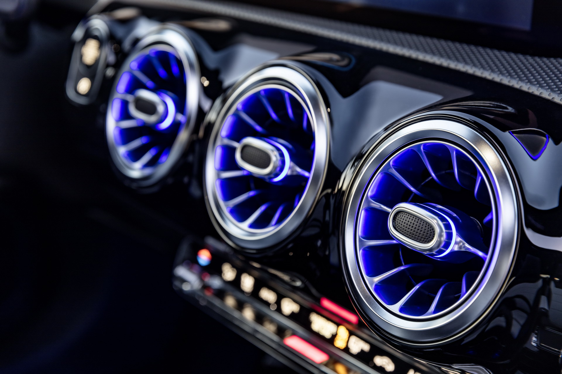 2019-Mercedes-Benz-A-Class-Hatch-27 2019 Mercedes A-Class Grows Up, Gets More Stylish And A Lot Smarter (Live Images)