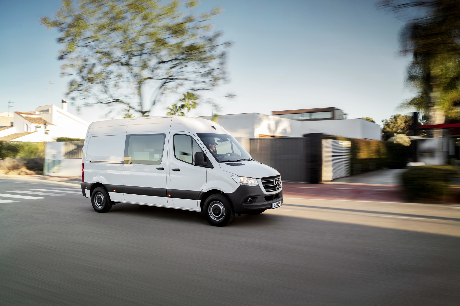 Weltpremiere Mercedes-Benz Sprinter 2018 2018 Mercedes Sprinter: Here’s Your All-New Fully Connected Premium Van