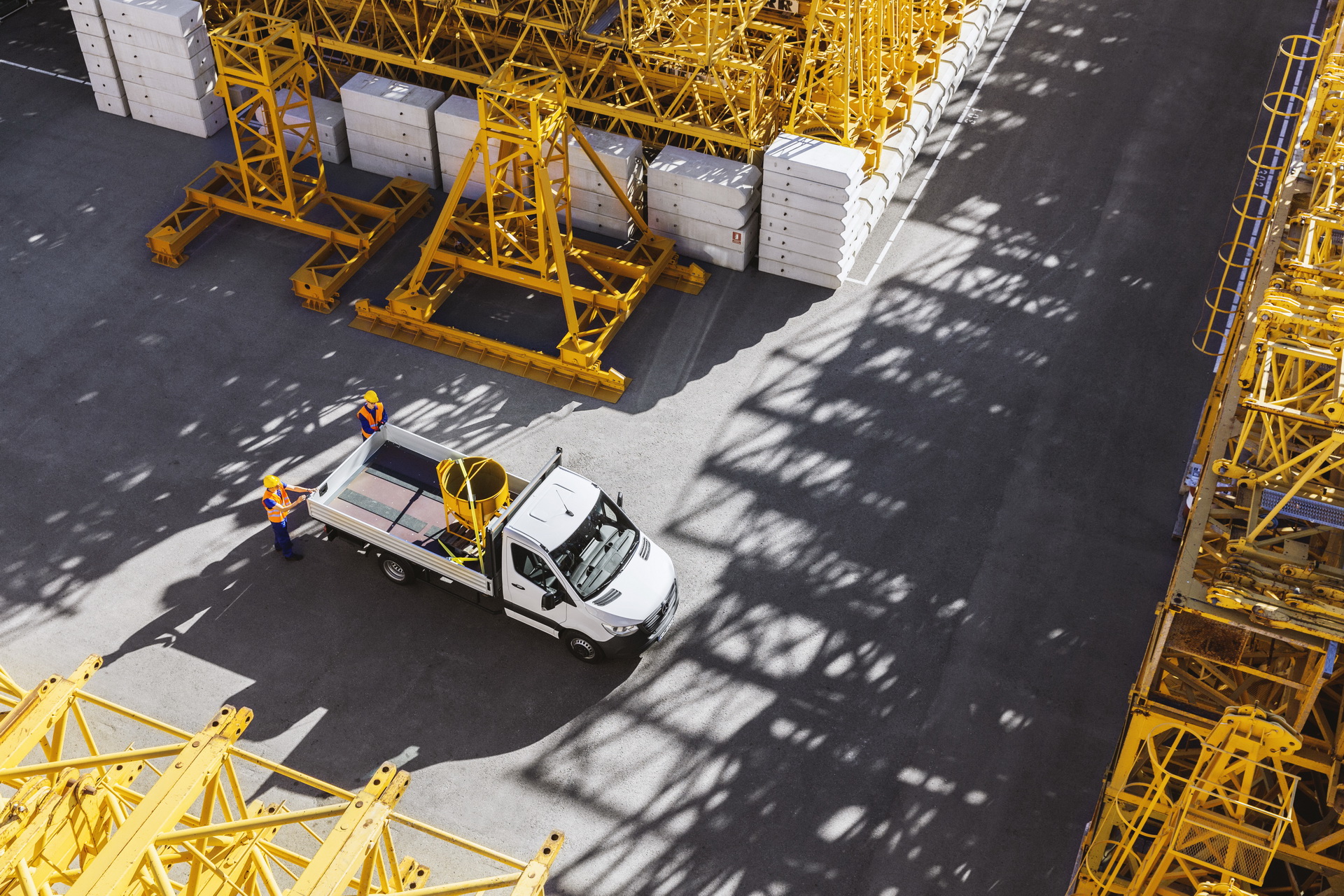 Weltpremiere Mercedes-Benz Sprinter 2018 2018 Mercedes Sprinter: Here’s Your All-New Fully Connected Premium Van