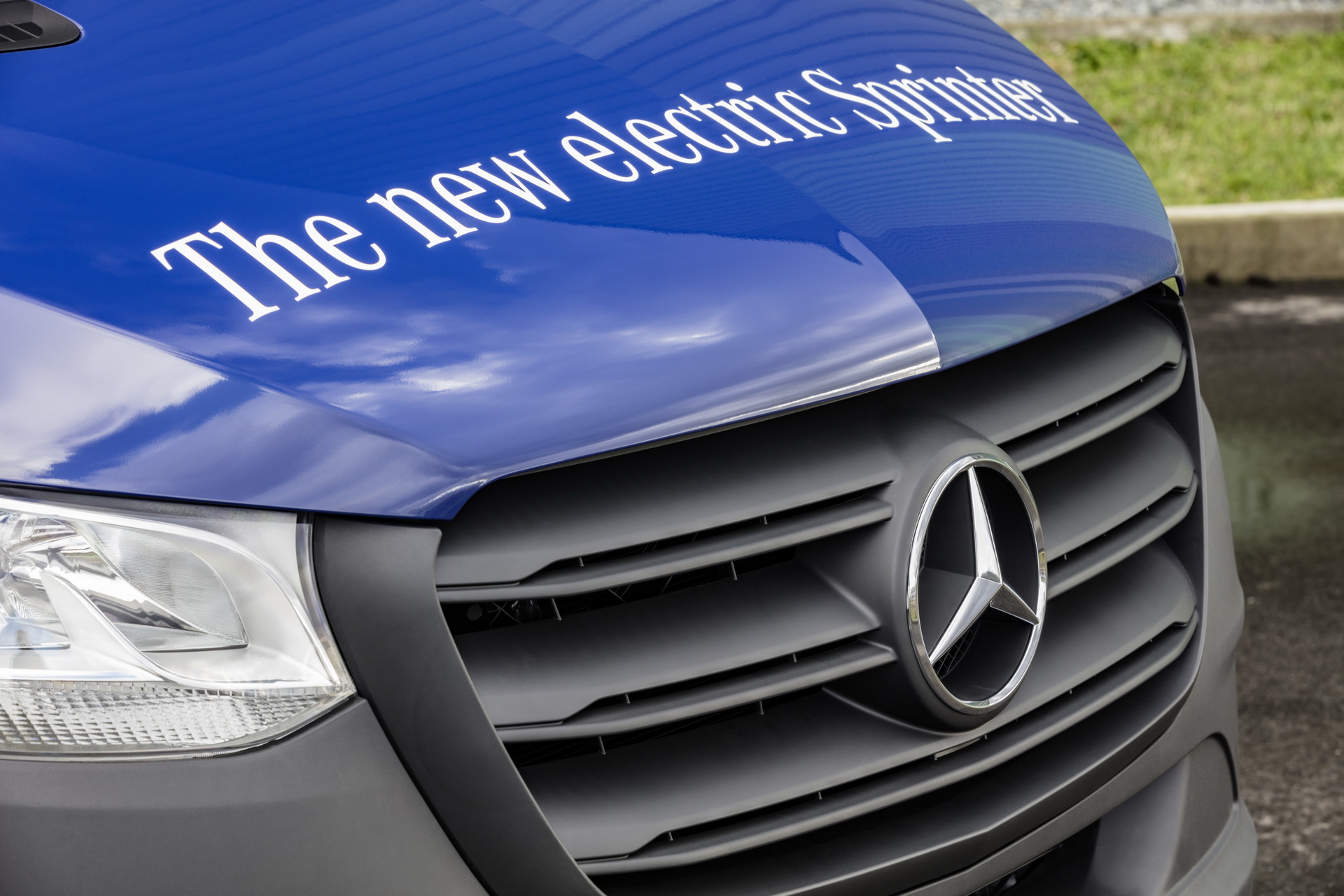 Weltpremiere Mercedes-Benz Sprinter 2018 2018 Mercedes Sprinter: Here’s Your All-New Fully Connected Premium Van