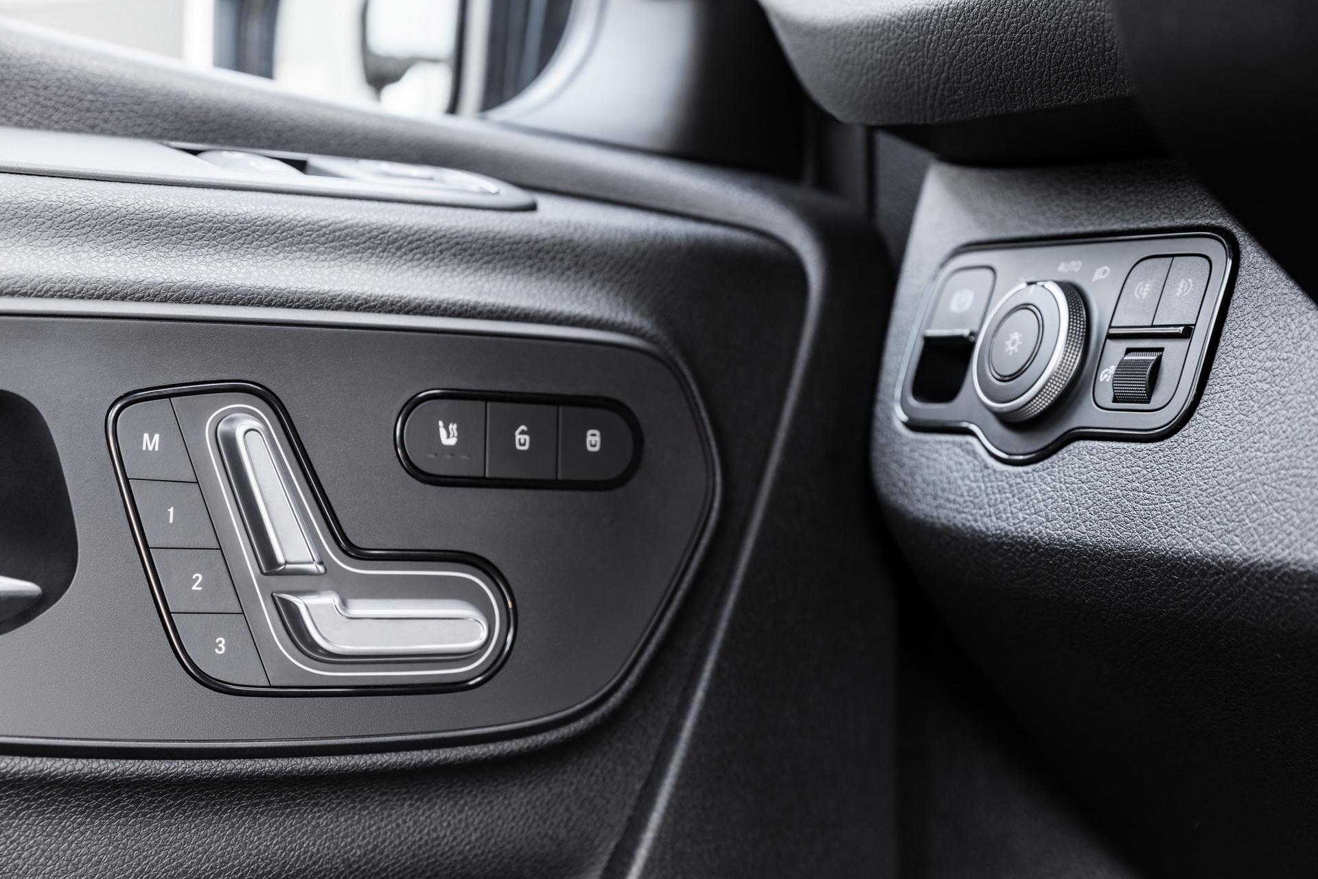 Weltpremiere Mercedes-Benz Sprinter 2018 2018 Mercedes Sprinter: Here’s Your All-New Fully Connected Premium Van