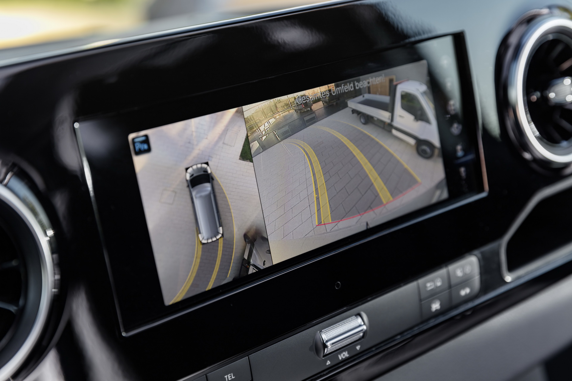 Weltpremiere Mercedes-Benz Sprinter 2018 2018 Mercedes Sprinter: Here’s Your All-New Fully Connected Premium Van