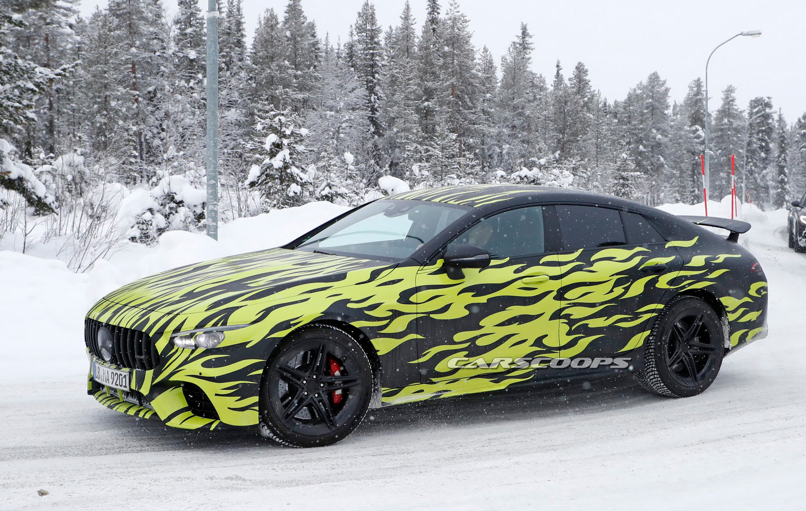 2019-mercedes-amg-gt4-prototypes-7 Mercedes-AMG GT4 Goes All Hot-Rod-ish On Us