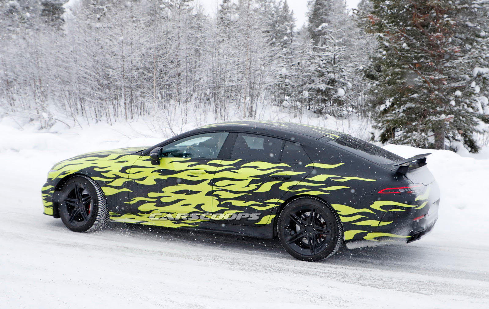 2019-mercedes-amg-gt4-prototypes-9 Mercedes-AMG GT4 Goes All Hot-Rod-ish On Us