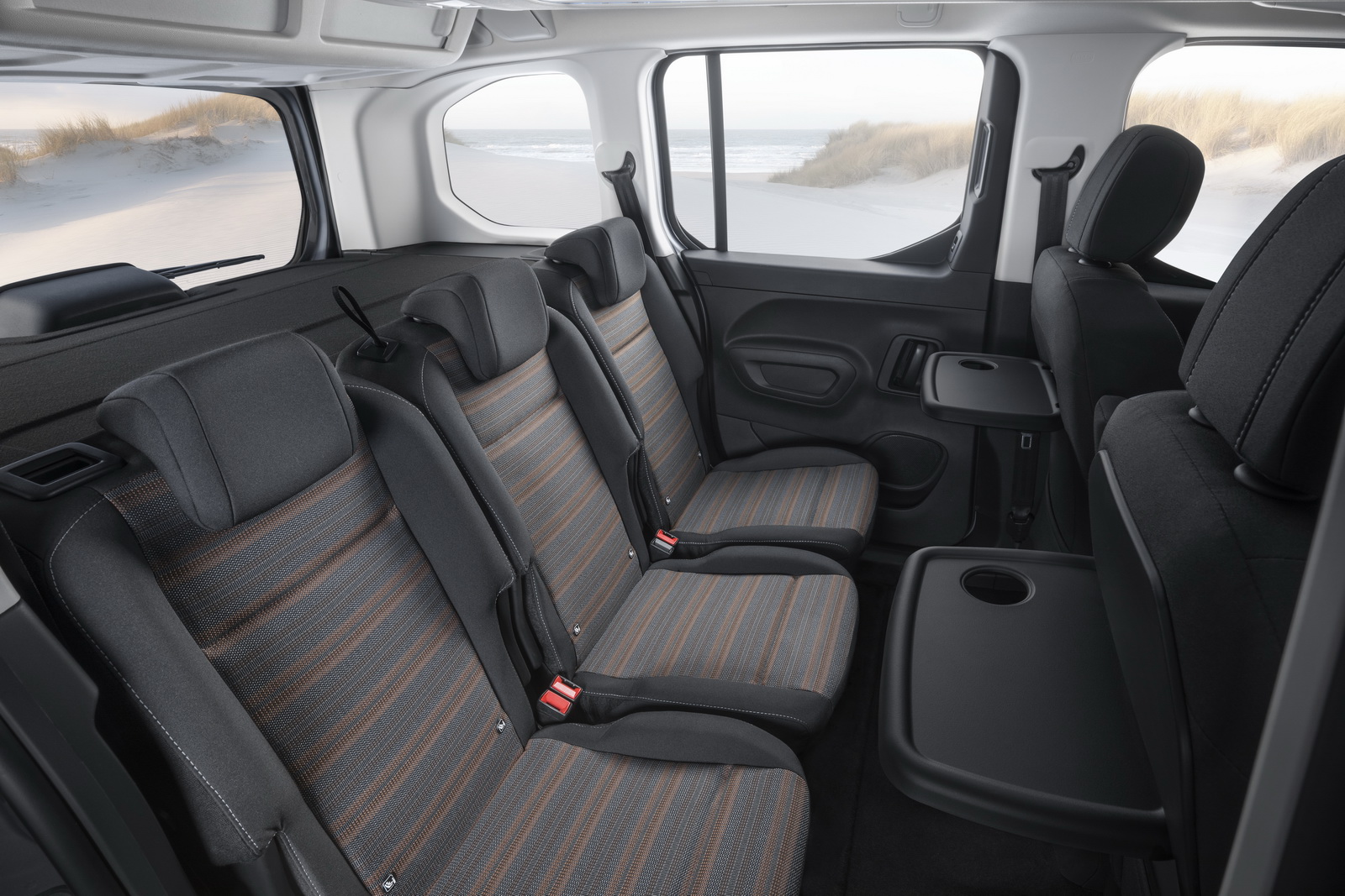 2018 Opel Combo Life 2019 Opel/Vauxhall Combo Life Debuts With New Styling And Tech