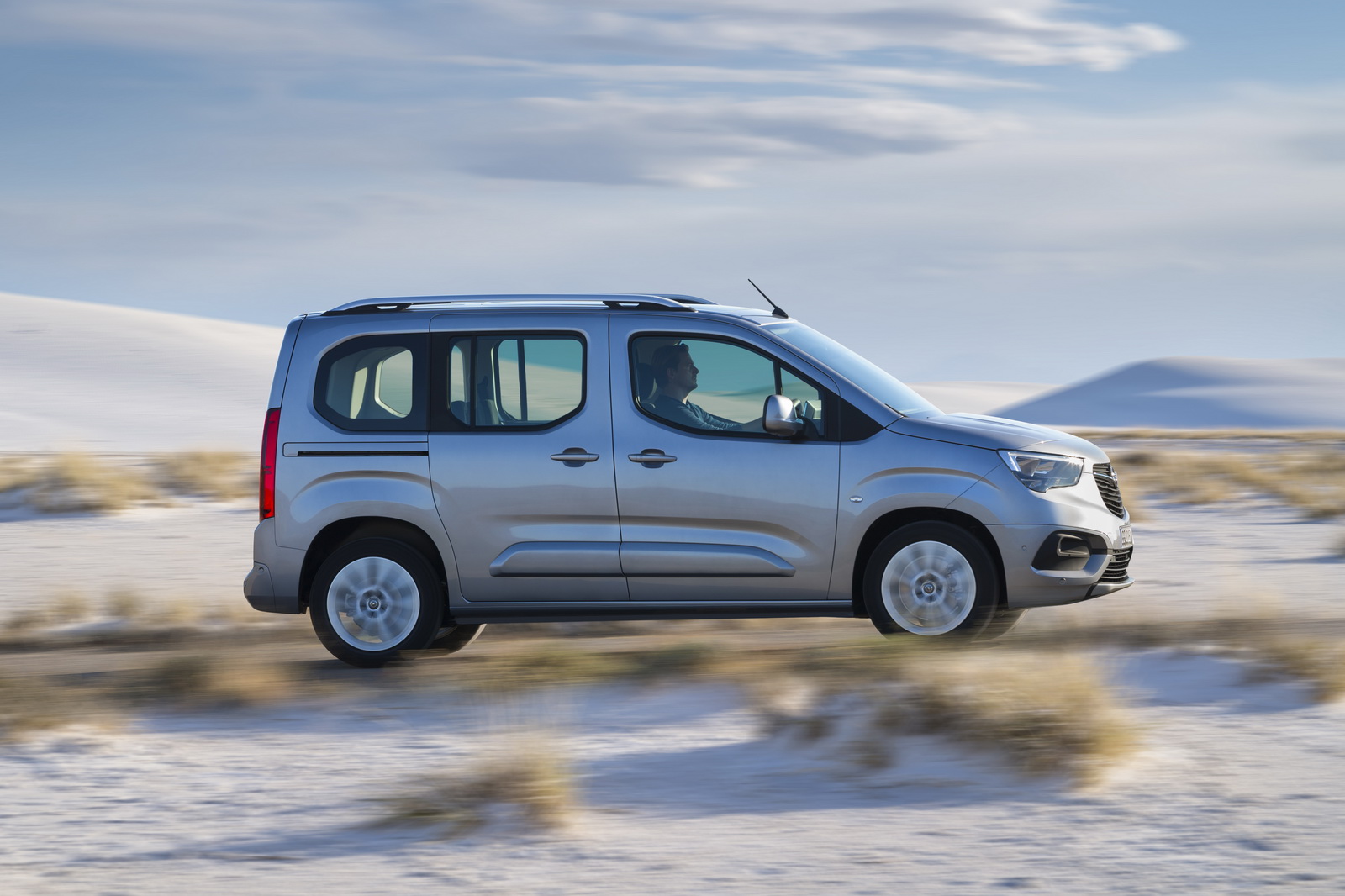 2018 Opel Combo Life 2019 Opel/Vauxhall Combo Life Debuts With New Styling And Tech