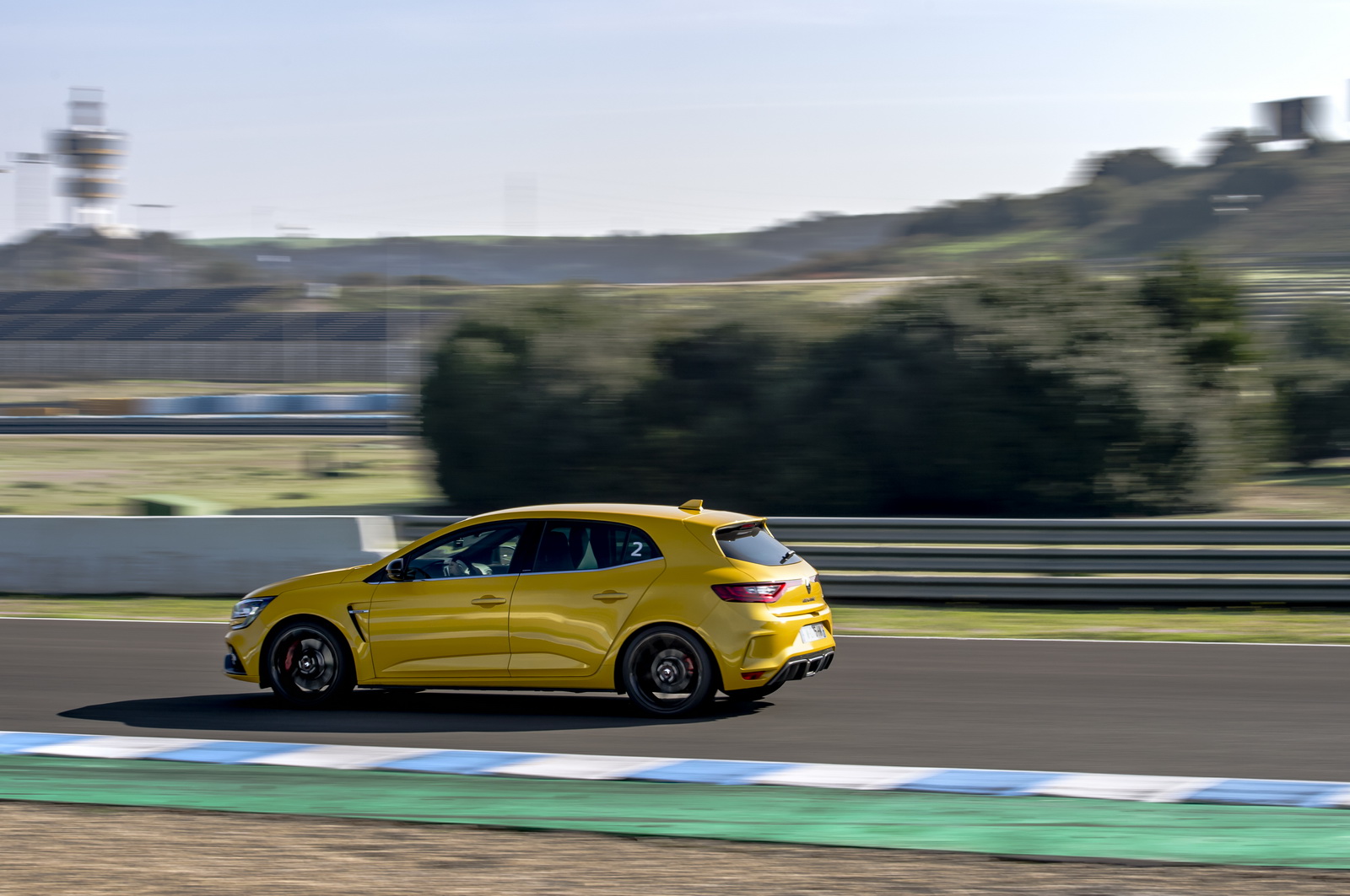 2019-renault-megane-rs-5 2019 Renault Megane RS Is Already Available On The ‘Used’ Car Market