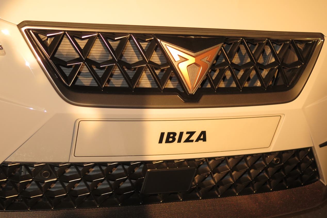 2019-seat-ibiza-cupra-10 New Seat Ibiza Cupra Leaked Ahead Of Geneva Debut