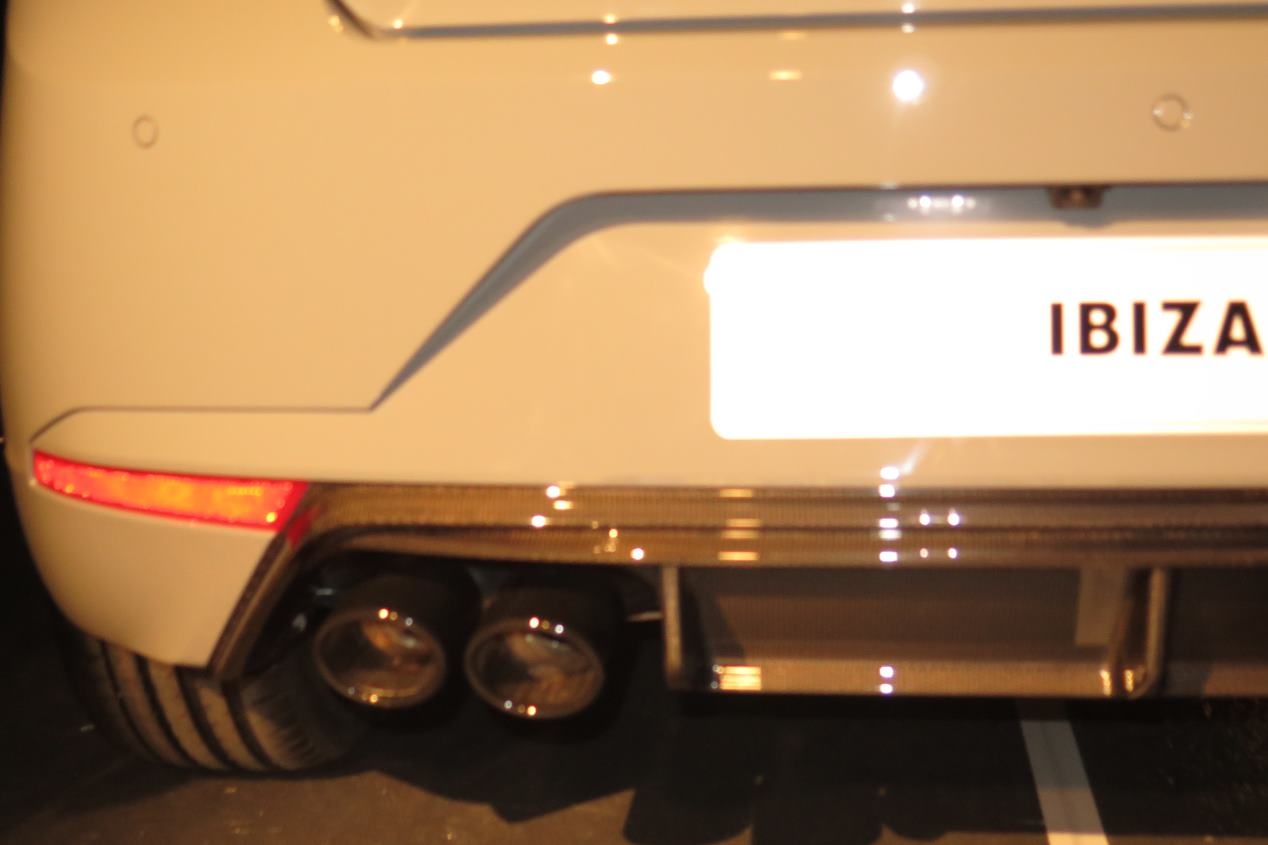 2019-seat-ibiza-cupra-9 New Seat Ibiza Cupra Leaked Ahead Of Geneva Debut