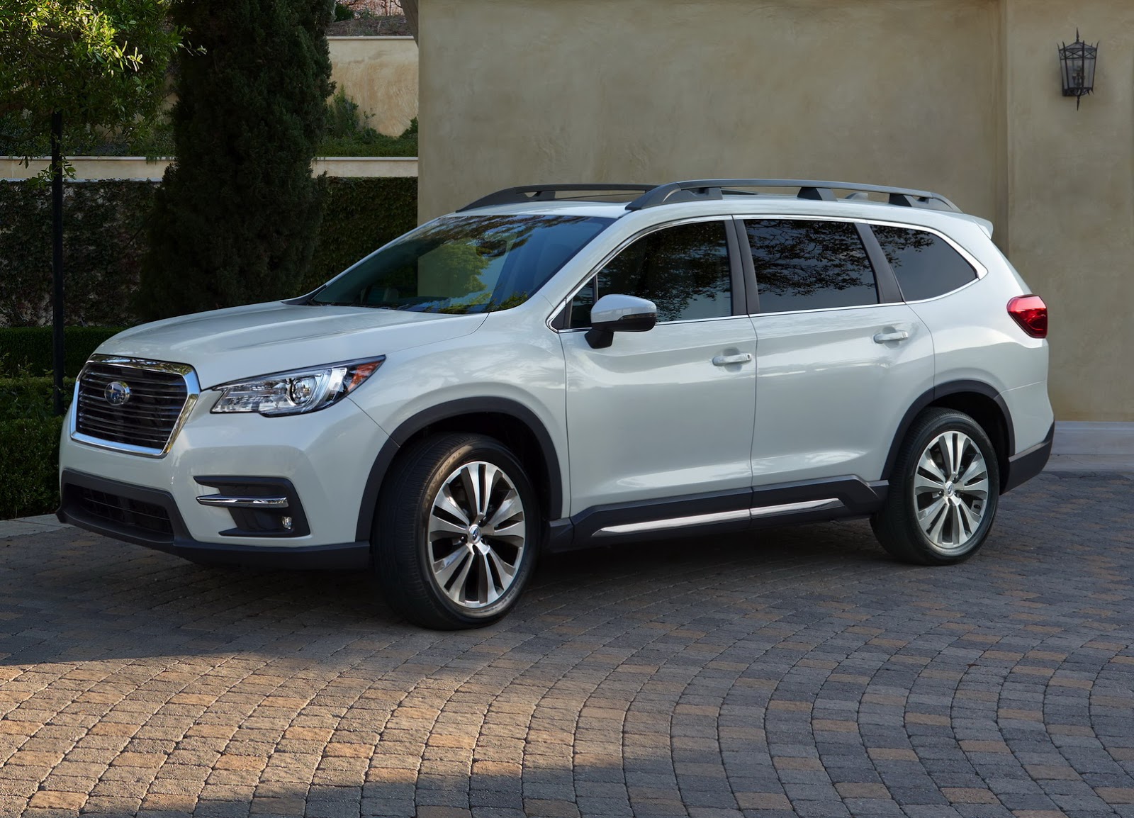 2019-subaru-ascent-us-pricing-2 2019 Subaru Ascent 7-Seater SUV Priced From $31,995