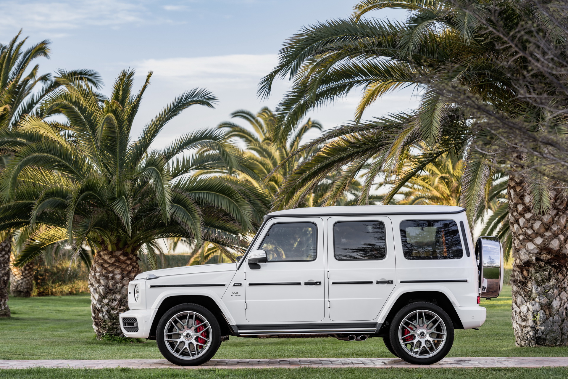 Mercedes-AMG G 63 2018 2019 Mercedes-AMG G63 Breaks Cover With 577HP, 0-60 In 4.4 Seconds