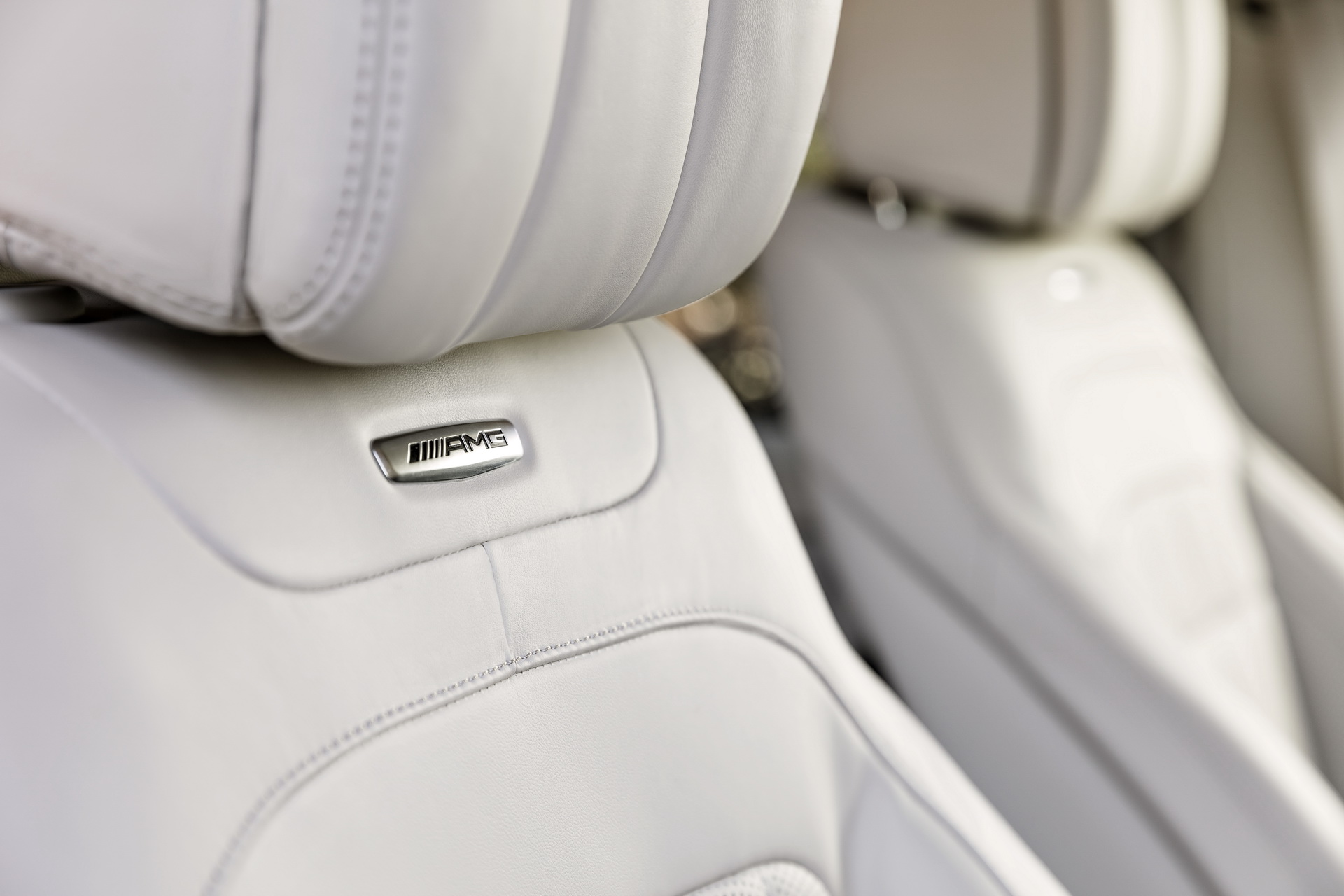 Mercedes-AMG G 63 2018 2019 Mercedes-AMG G63 Breaks Cover With 577HP, 0-60 In 4.4 Seconds