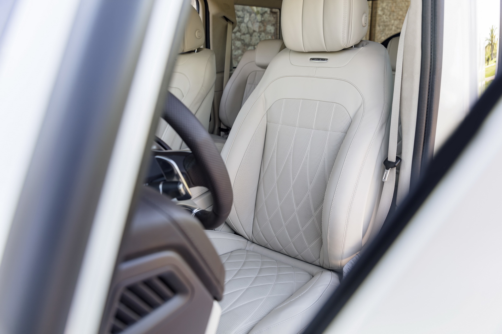 Mercedes-AMG G 63 2018 2019 Mercedes-AMG G63 Breaks Cover With 577HP, 0-60 In 4.4 Seconds