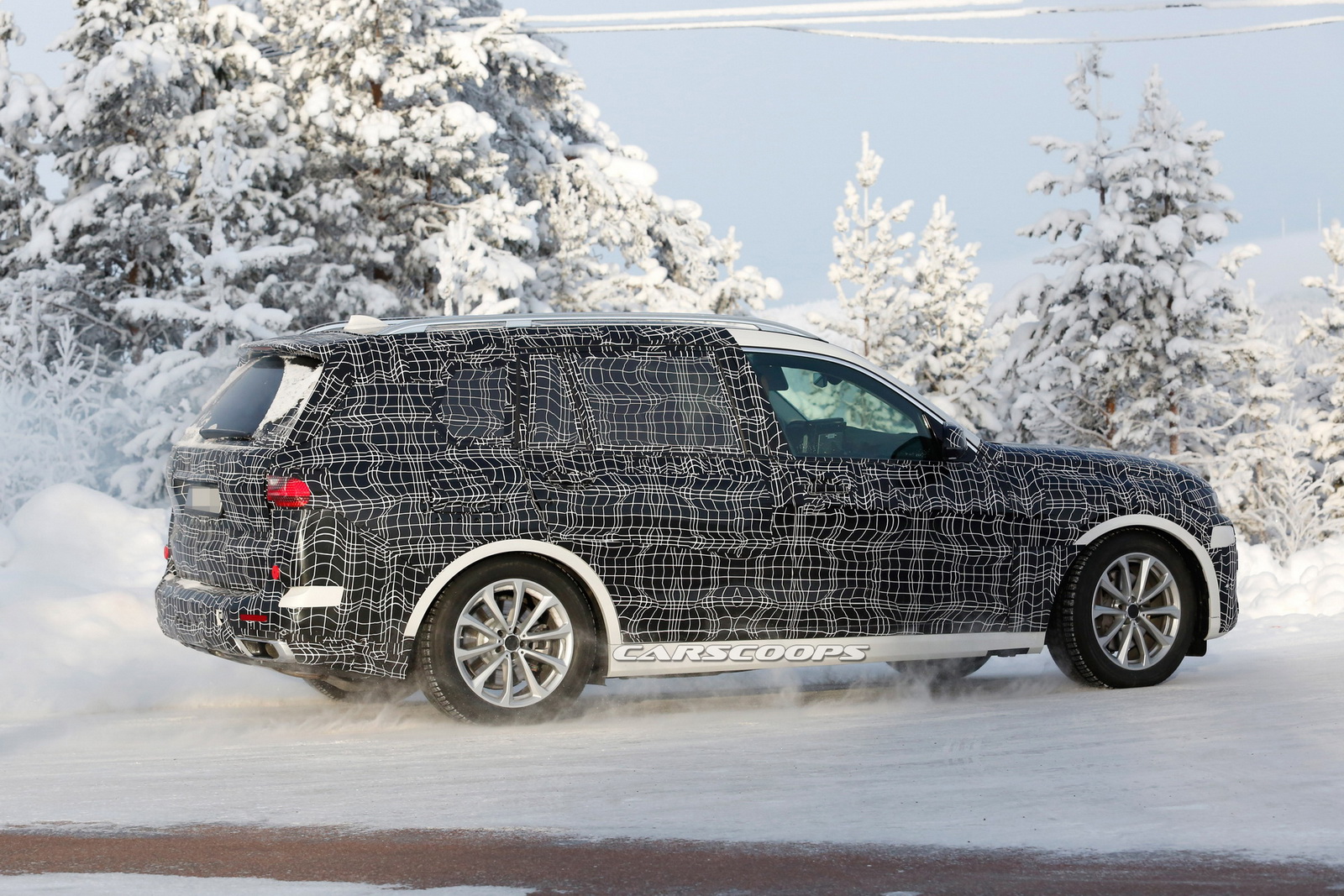 2020-bmw-x7-4 BMW X7 Reportedly Heading To LA Auto Show For Its World Premiere