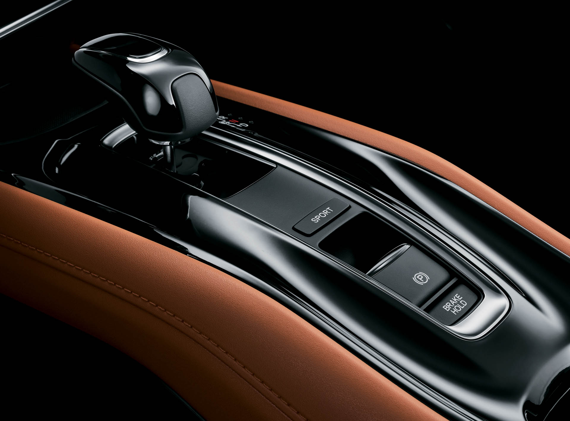 4180215-vezel_062H copy Honda Vezel Relaunches In Japan With A Mild Facelift