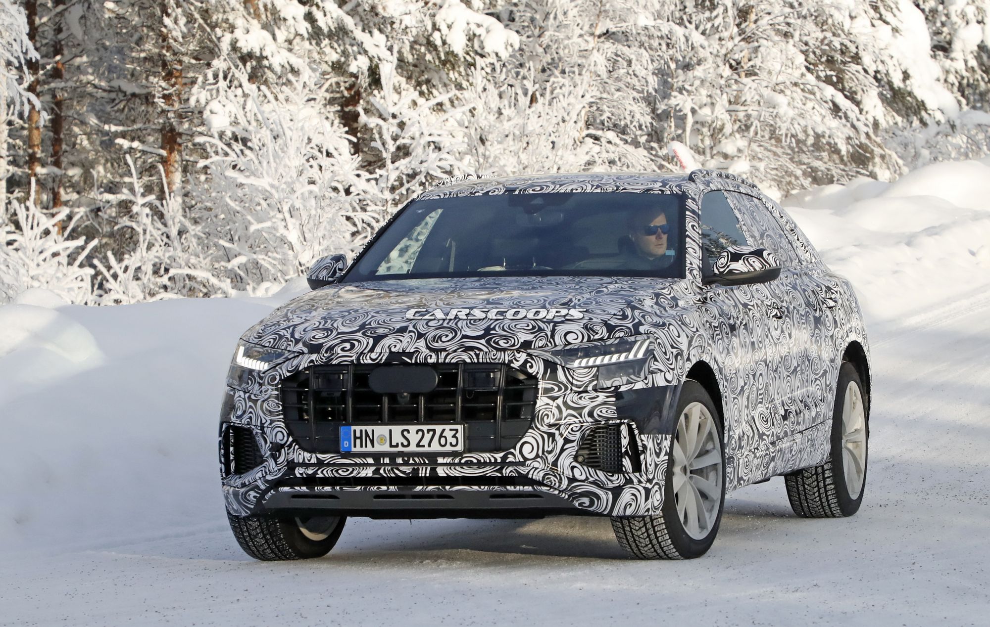 Audi-SQ8-Spy-Shots-1 2019 Audi Q8 Teased As Company Previews Upcoming Video Series