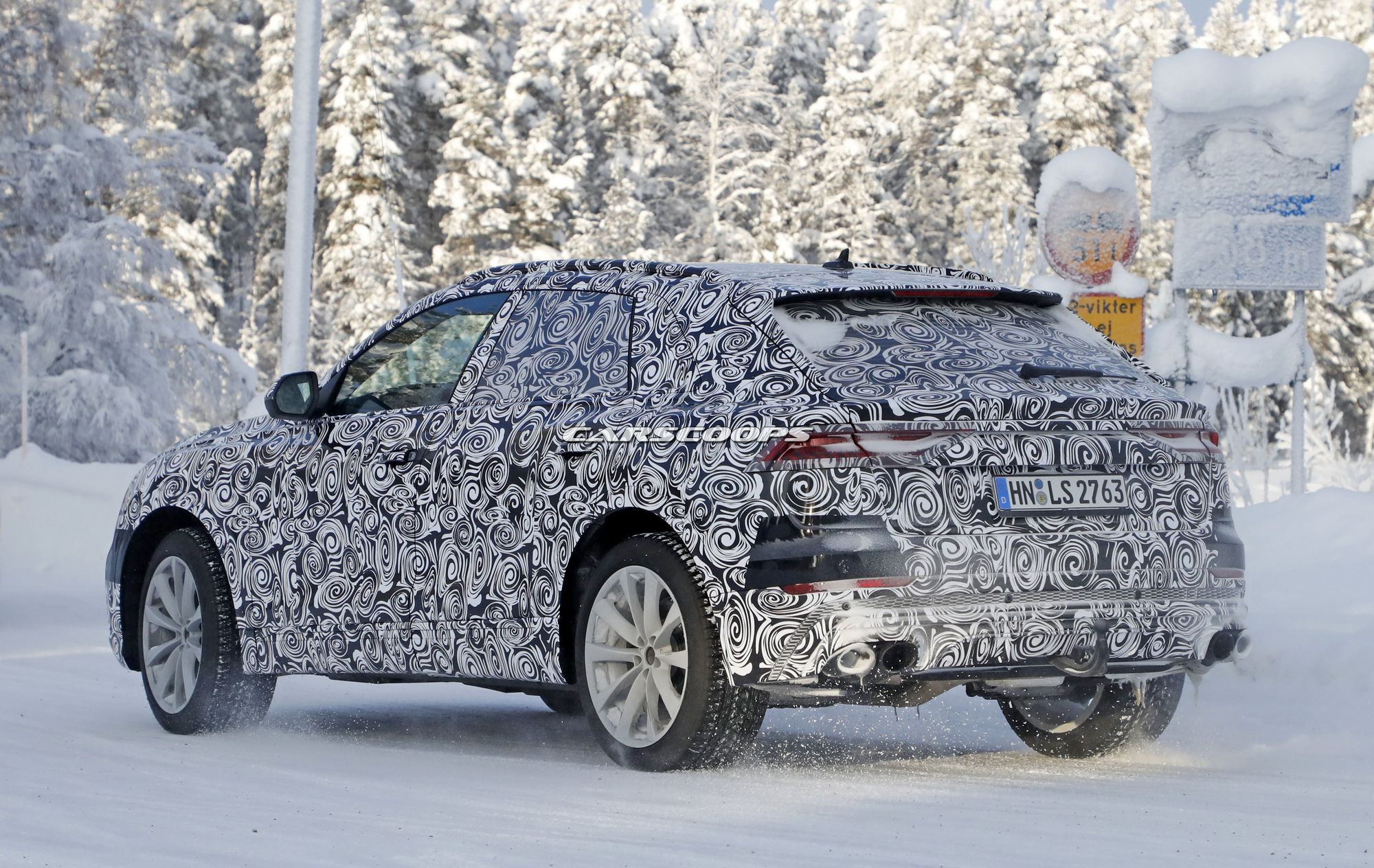 Audi-SQ8-Spy-Shots-10 2019 Audi Q8 Teased As Company Previews Upcoming Video Series