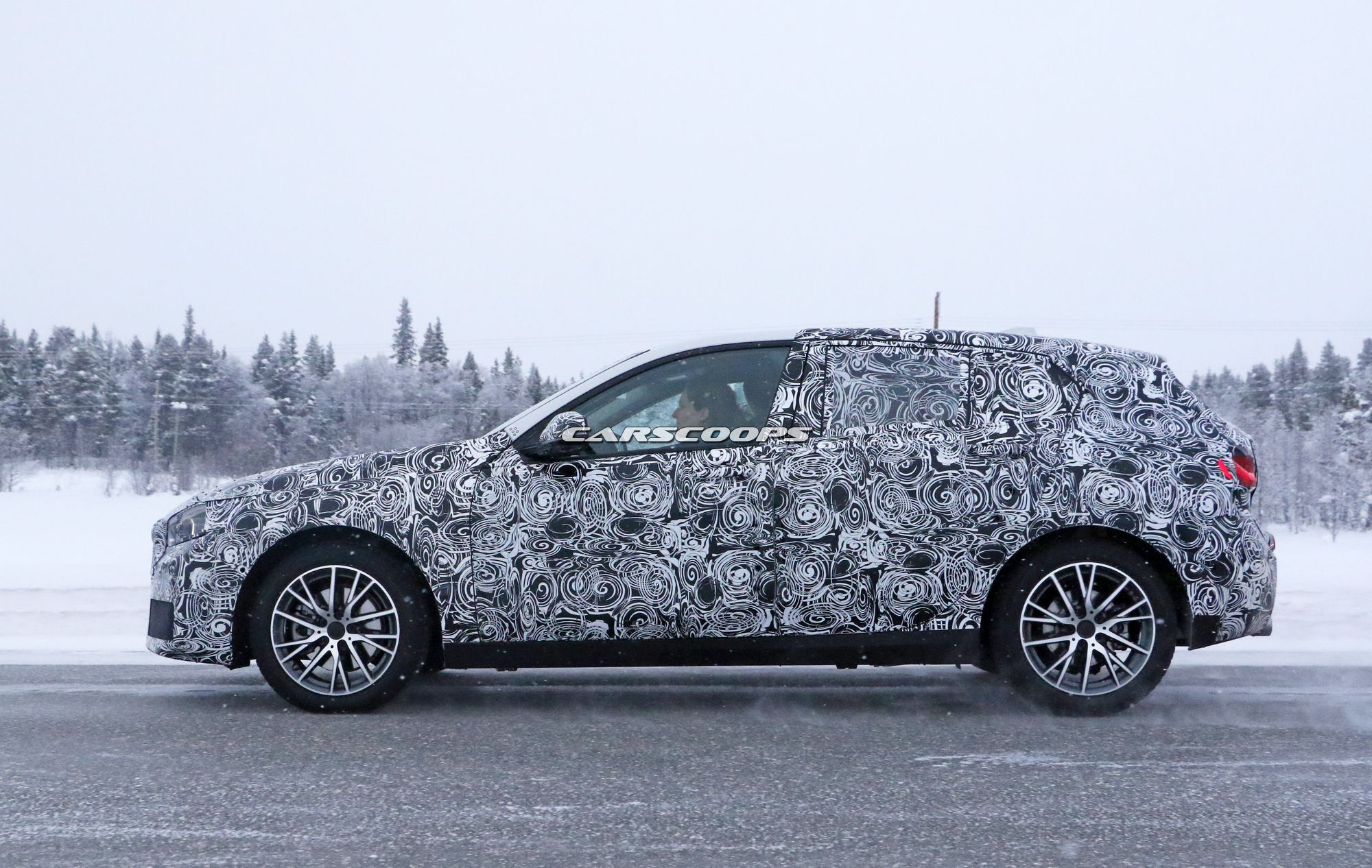 BMW-1-Series-Spy-Shots-14 2019 BMW 1-Series Preparing For War With New A-Class