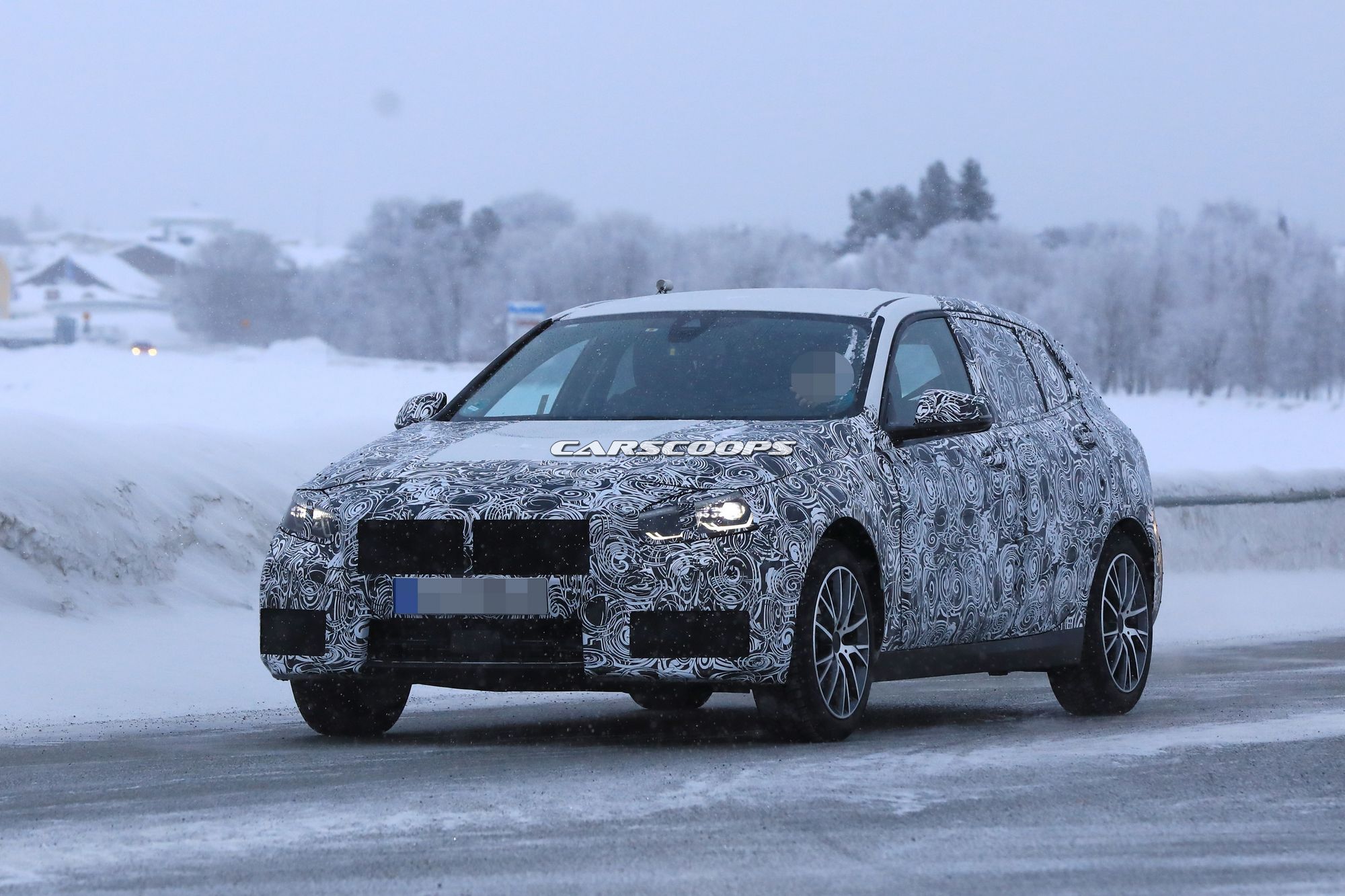 BMW-1-Series-Spy-Shots-3 2019 BMW 1-Series Preparing For War With New A-Class
