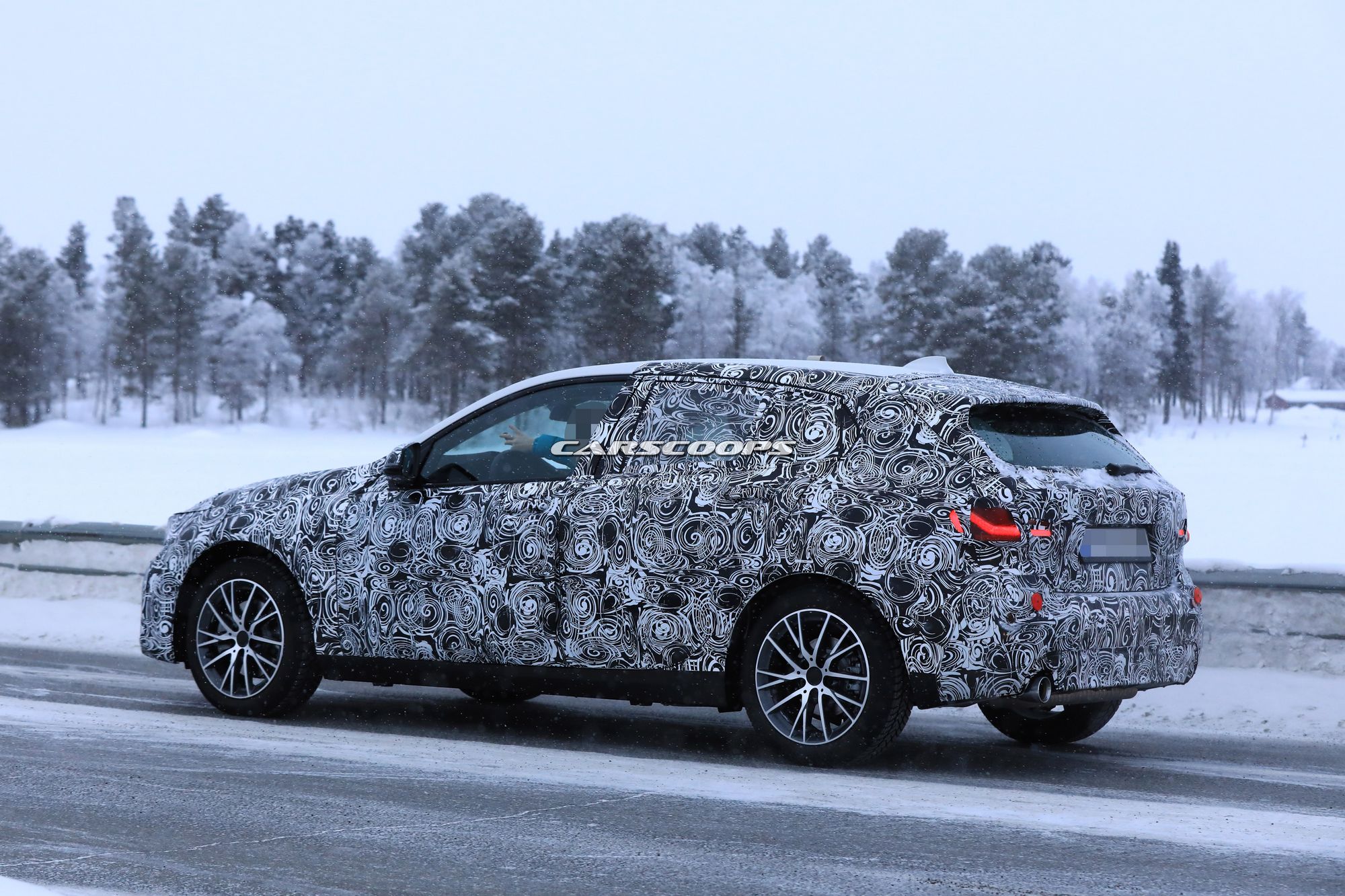 BMW-1-Series-Spy-Shots-7 2019 BMW 1-Series Preparing For War With New A-Class