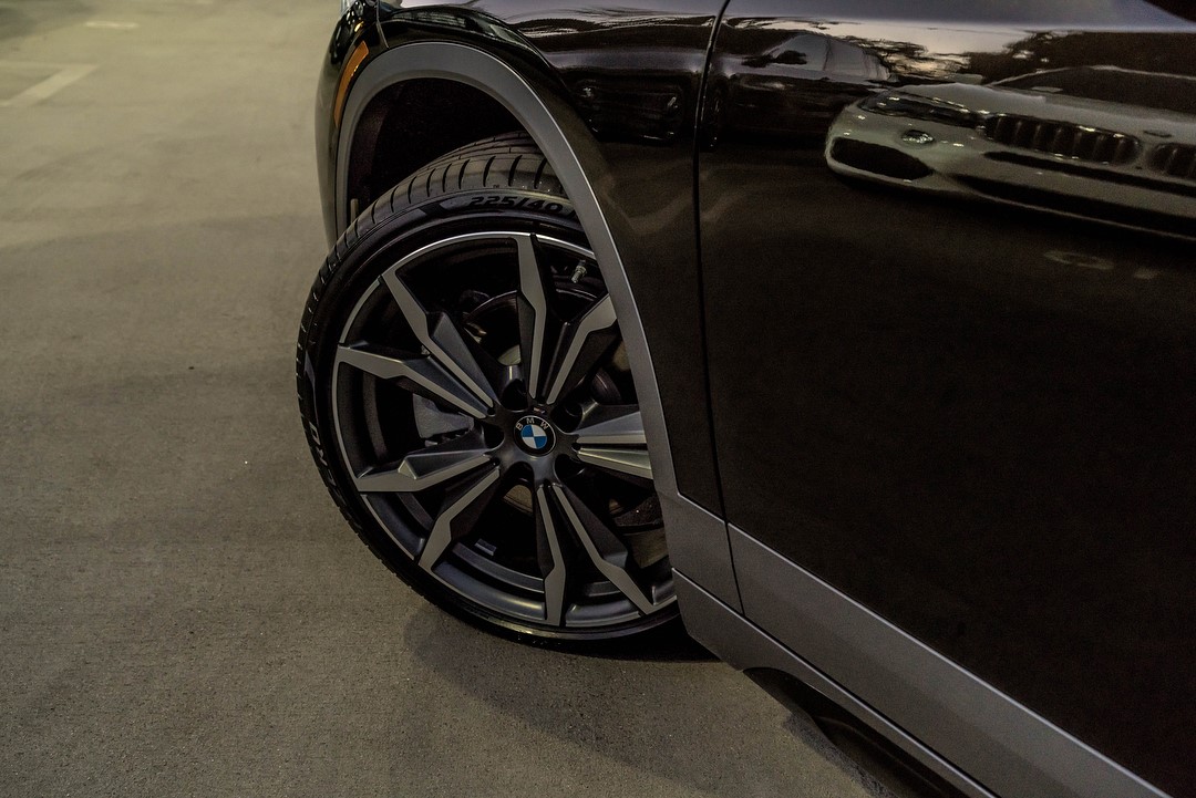 BMW-X2-04 U.S.-Spec BMW X2 Shows Up In Dealerships, Looks Good In Black