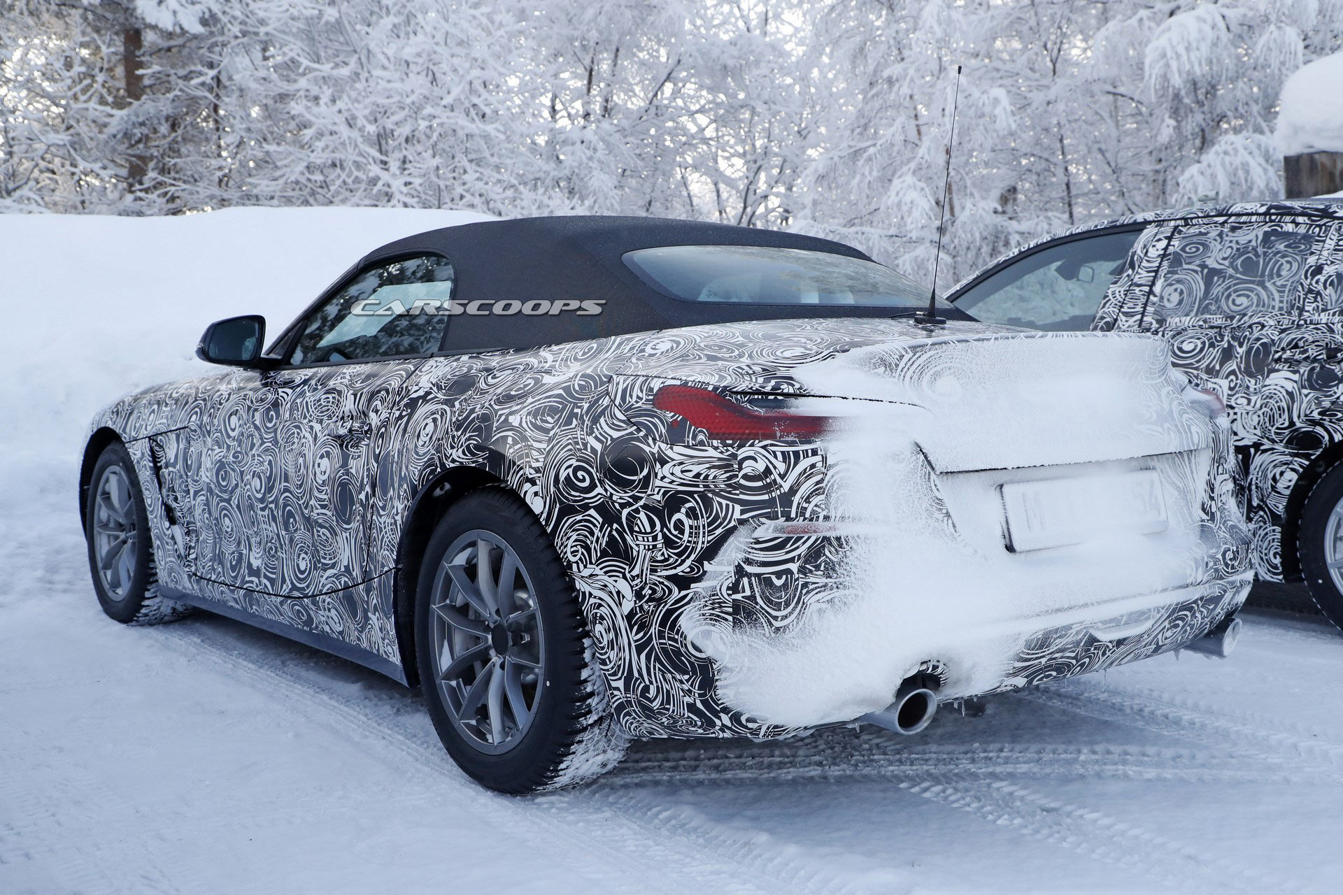 BMW-Z4-5 Future Cars: 2019 BMW Z4 Roadster Flips Its Lid