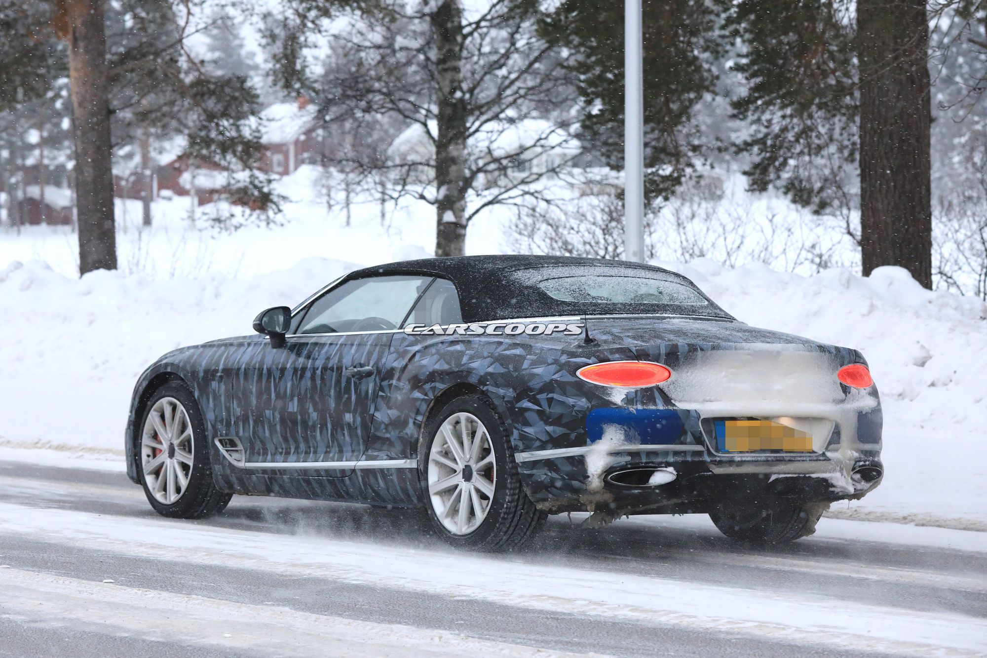 Bentley-Continental-GTC-Spy-Shots-10 2019 Bentley Continental GTC Almost Ready To Take On Mercedes S65 Cabrio