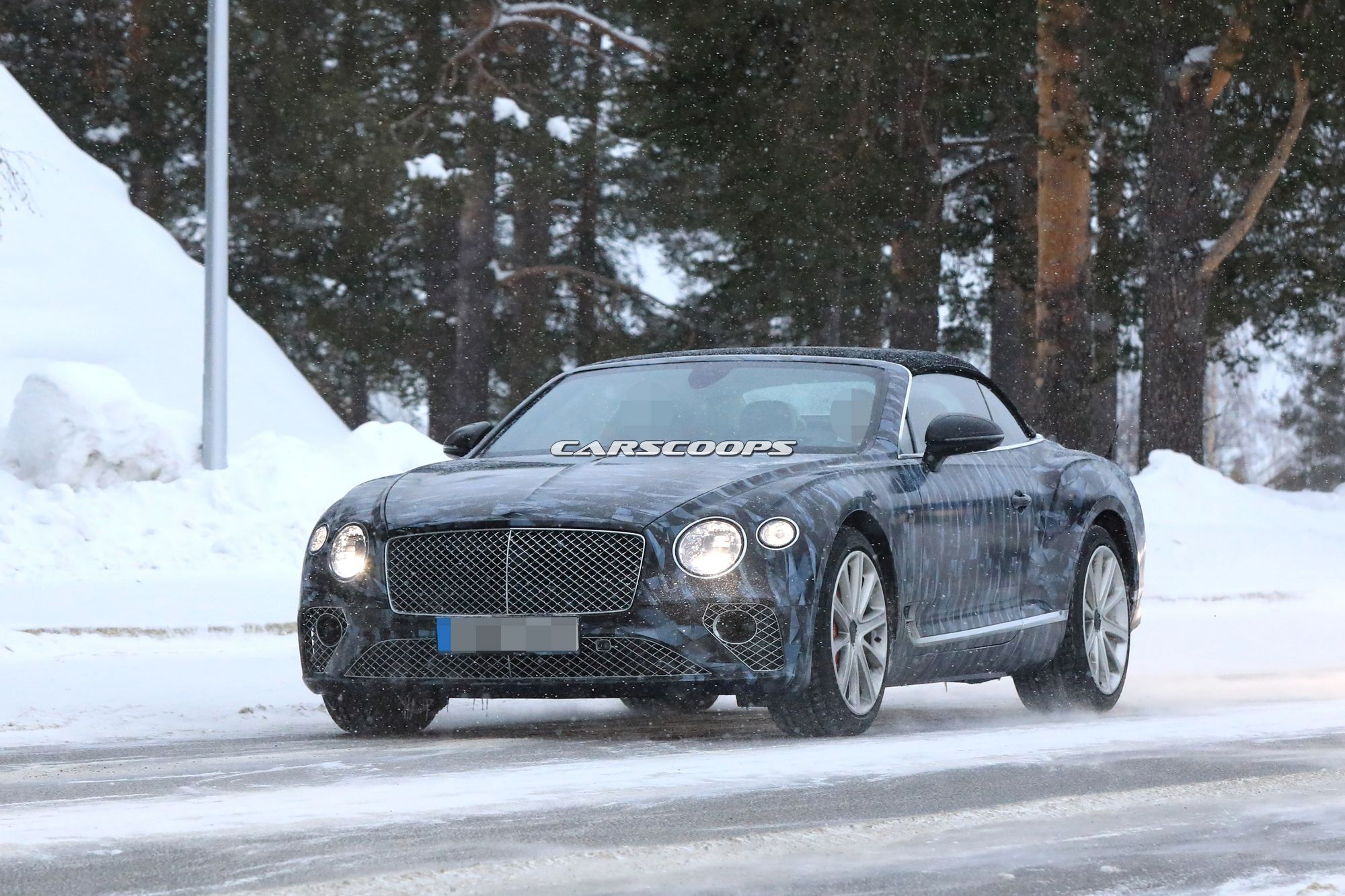 Bentley-Continental-GTC-Spy-Shots-3 2019 Bentley Continental GTC Almost Ready To Take On Mercedes S65 Cabrio