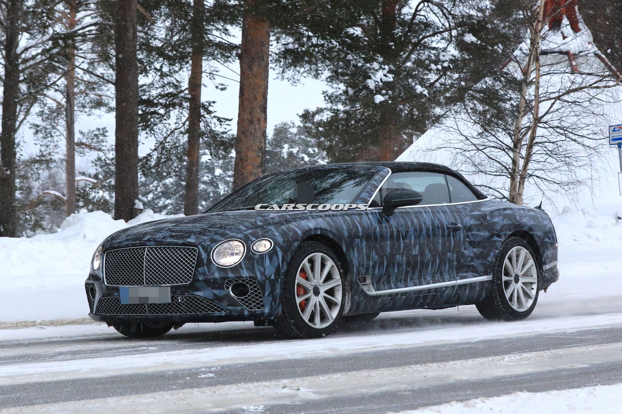Bentley-Continental-GTC-Spy-Shots-5 2019 Bentley Continental GTC Almost Ready To Take On Mercedes S65 Cabrio