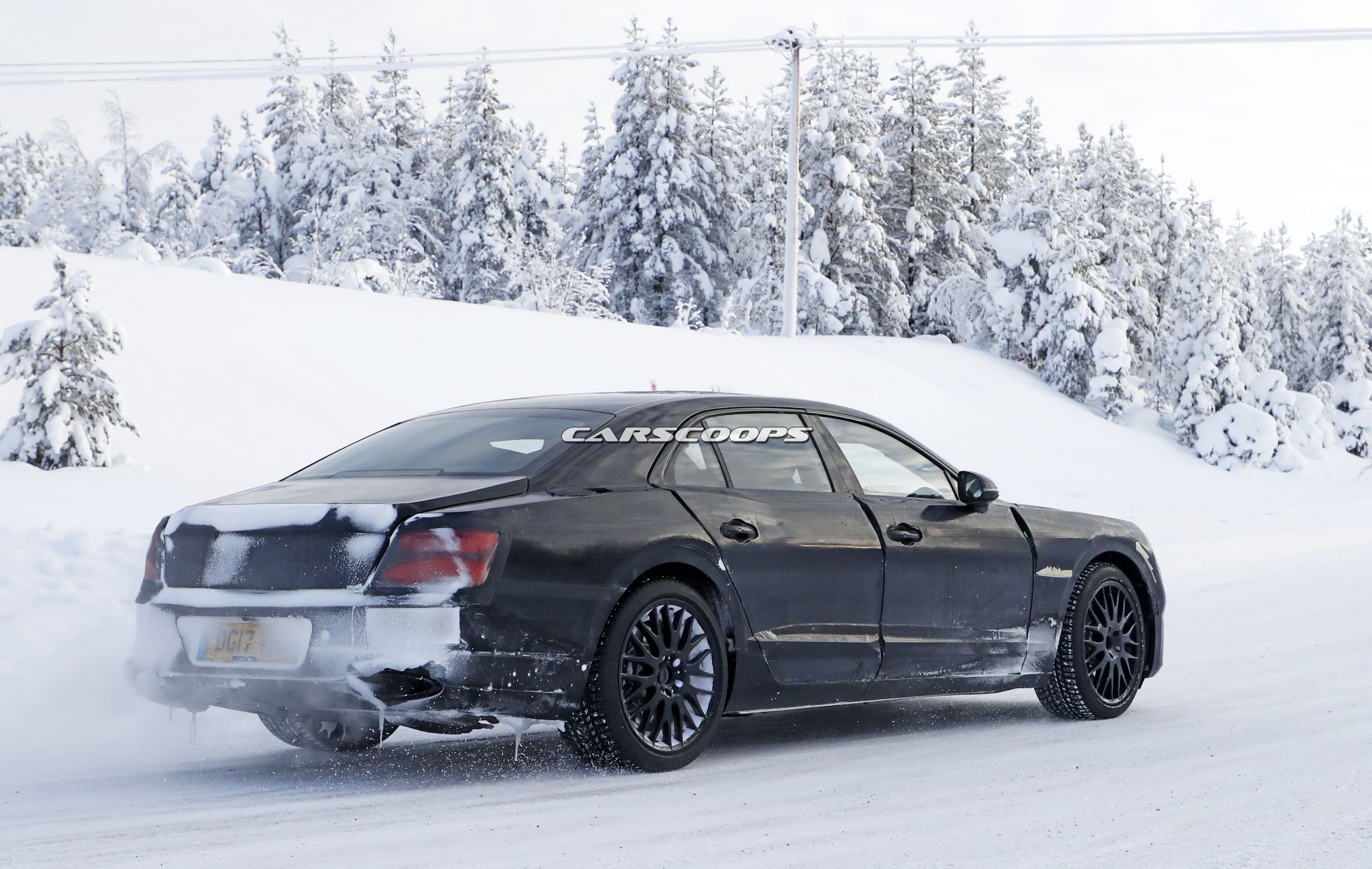 Bentley-Flying-Spur-Spy-11 2019 Bentley Flying Spur Wants To Steal Your Heart (And Your Wallet)