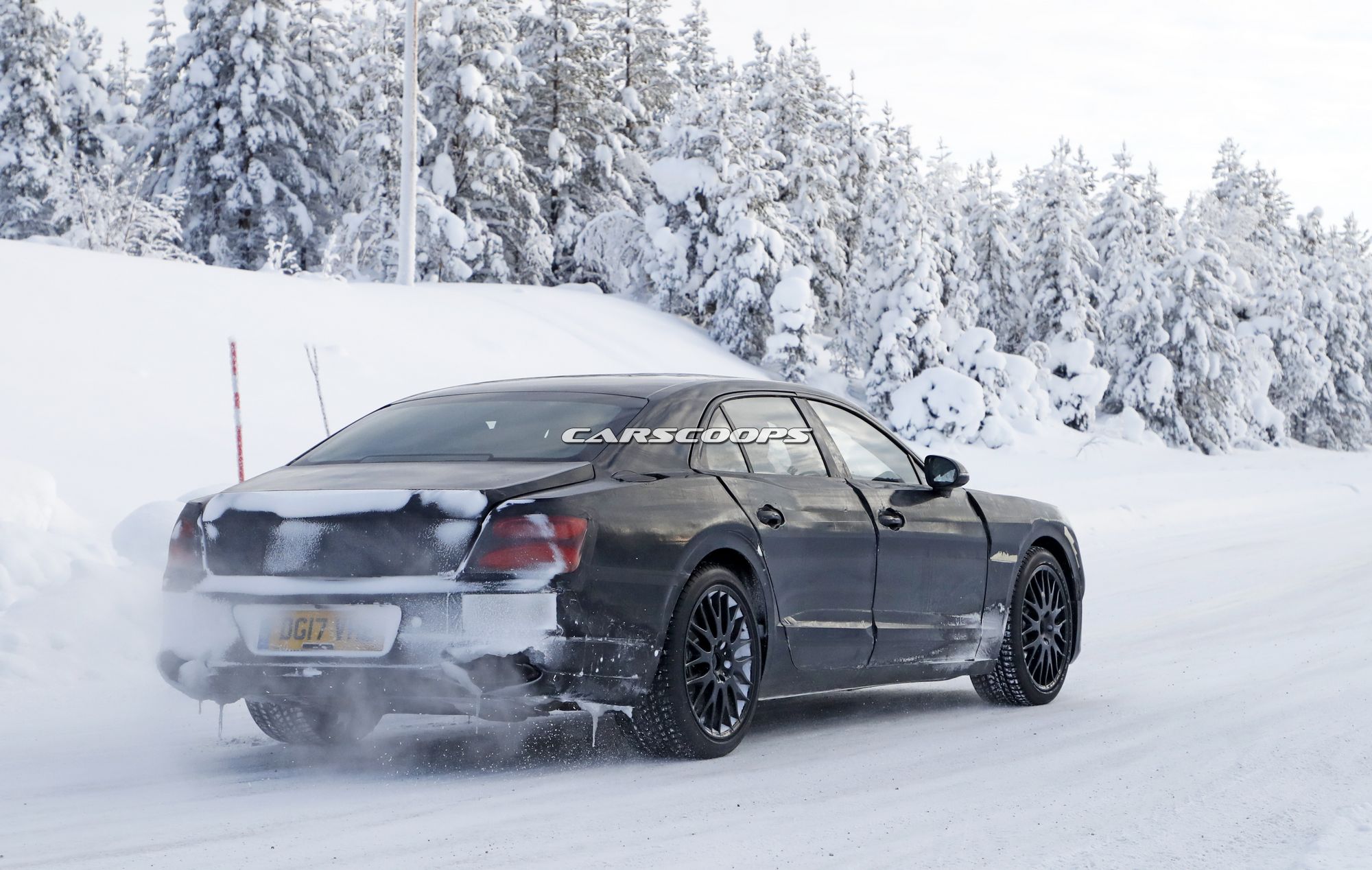 Bentley-Flying-Spur-Spy-12 2019 Bentley Flying Spur Wants To Steal Your Heart (And Your Wallet)