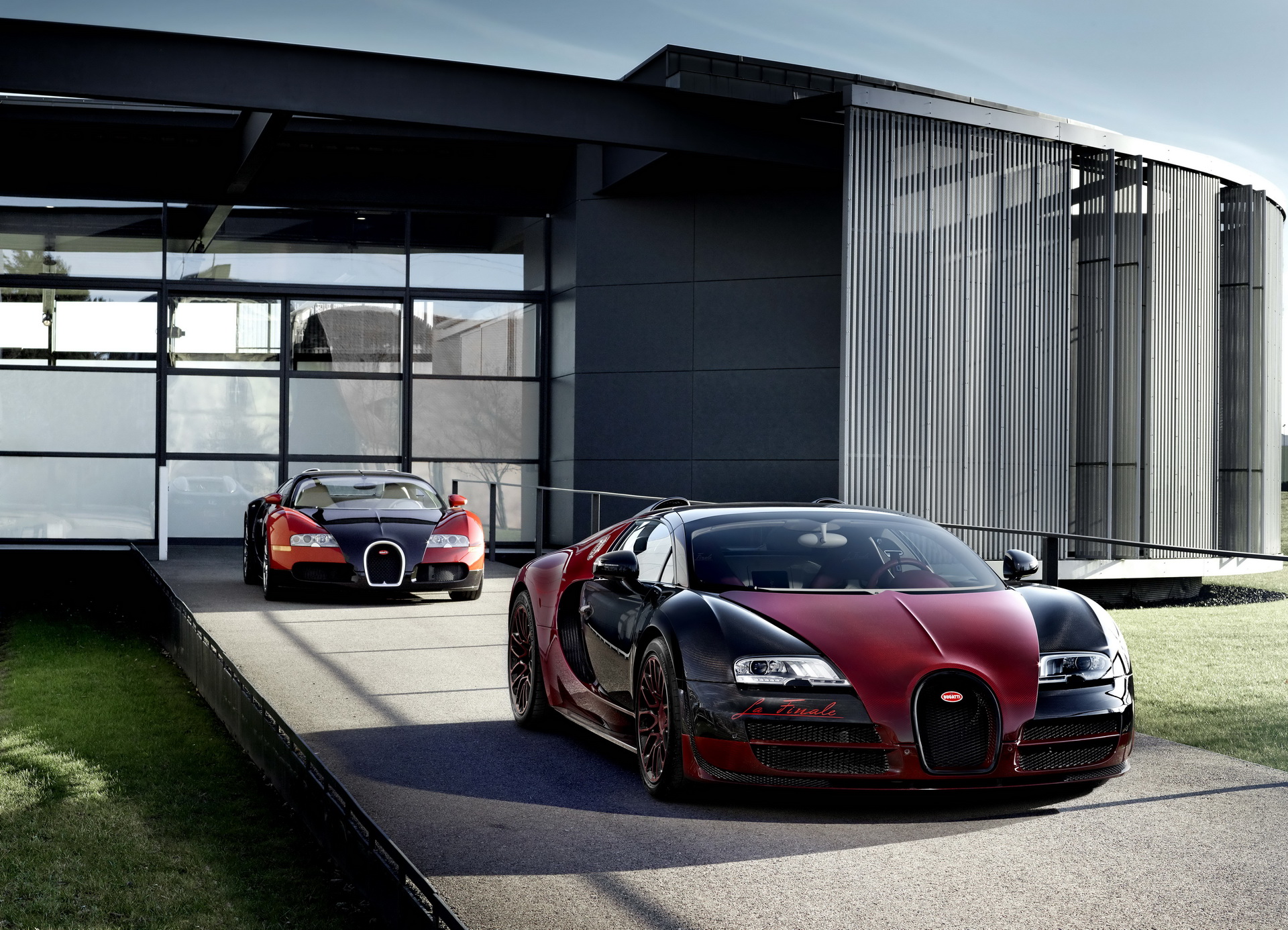 Bugatti-Veyron-01 Bugatti Takes Care Of Veyron Owners With New “Loyalty” Service Program