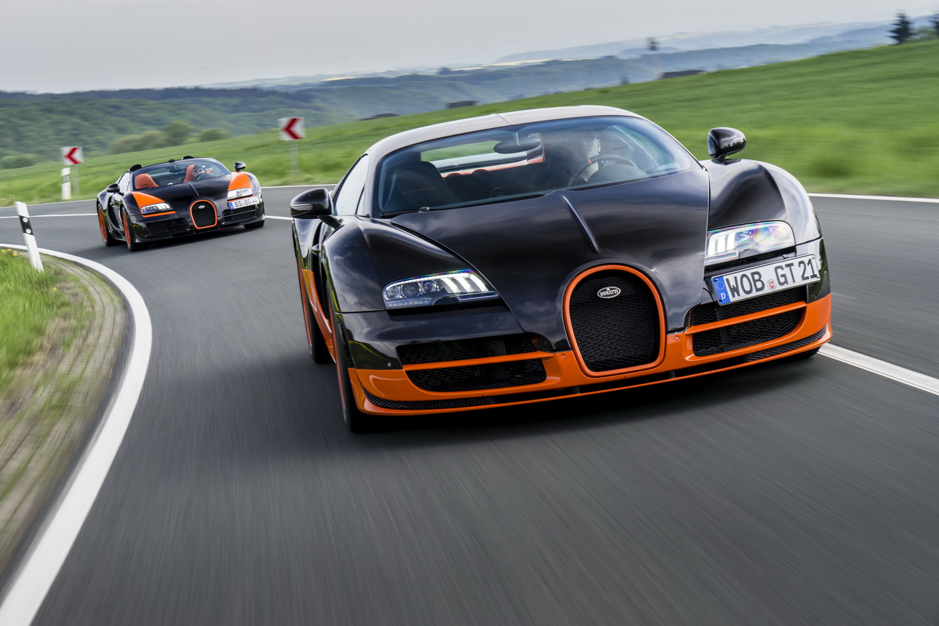 Bugatti-Veyron-05 Bugatti Takes Care Of Veyron Owners With New “Loyalty” Service Program