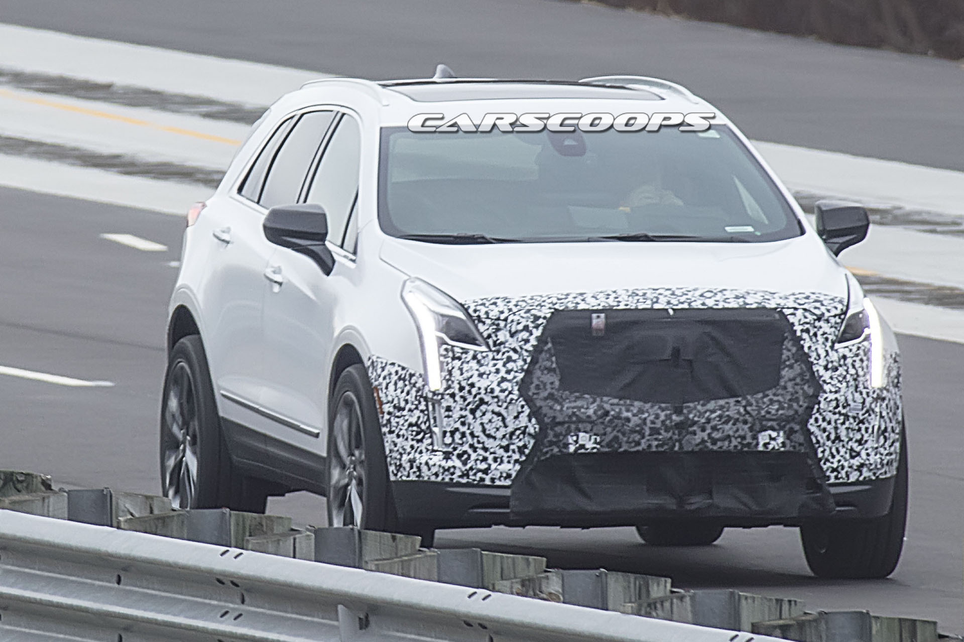 CadillacXT5Facelift03 Something’s Off With This 2019 Cadillac XT5 Facelift Prototype